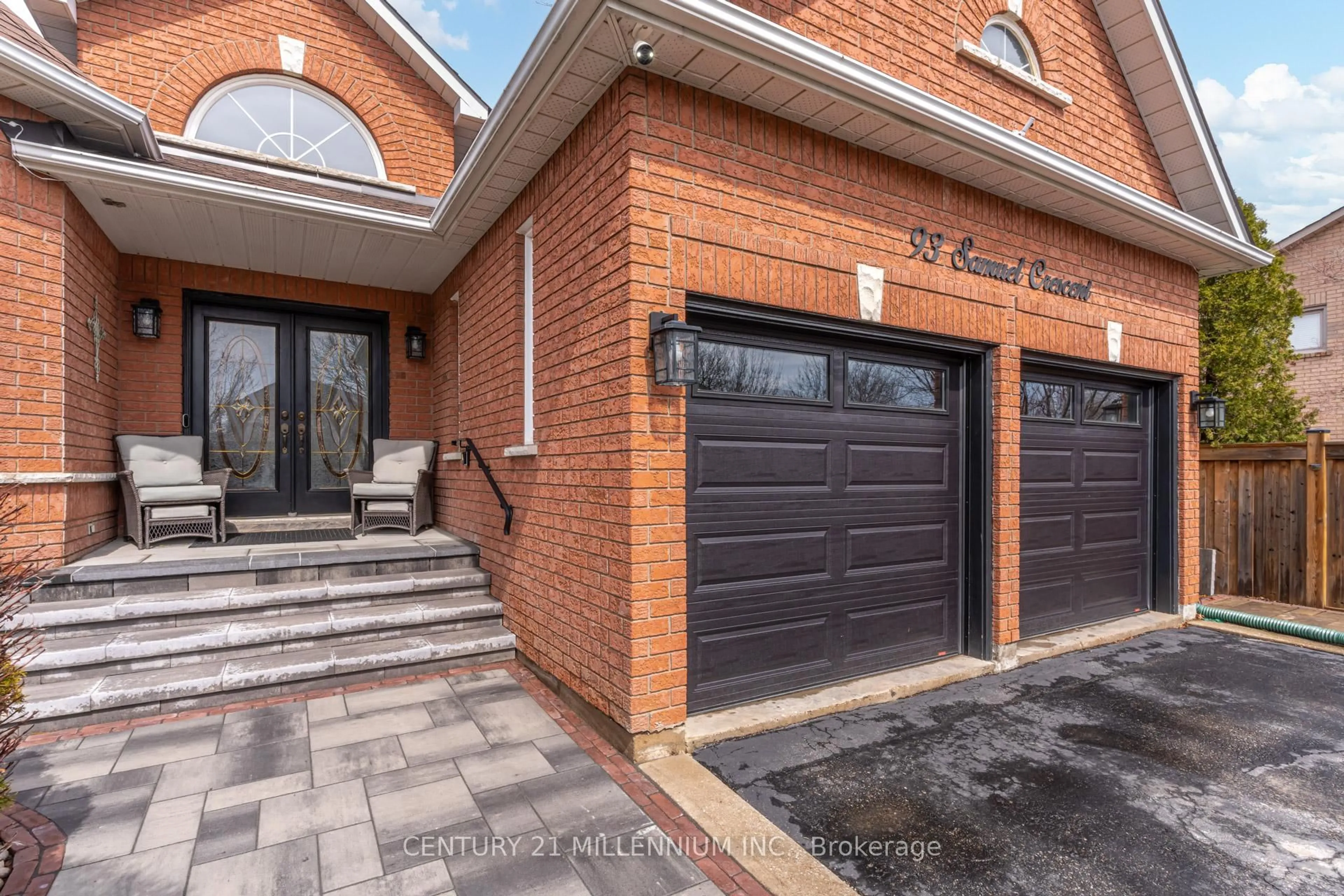 Home with brick exterior material, street for 93 Samuel Cres, Halton Hills Ontario L7G 5J3