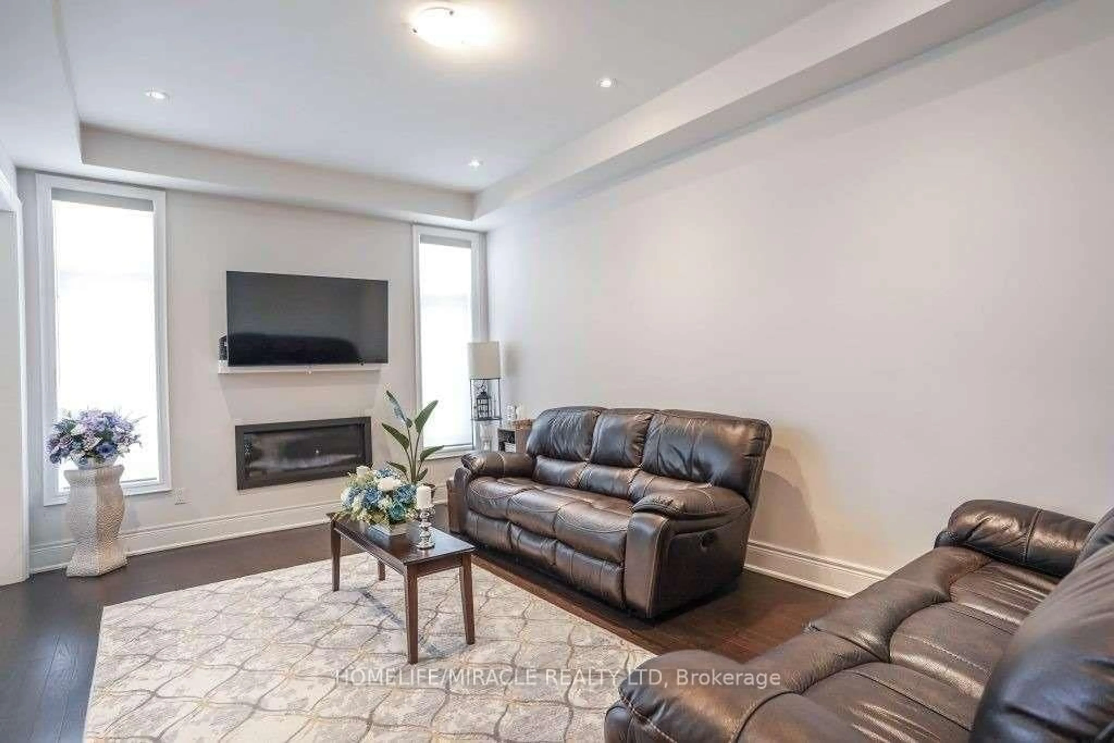 Living room with furniture, unknown for 16 Lyle Way, Brampton Ontario L6X 5P8