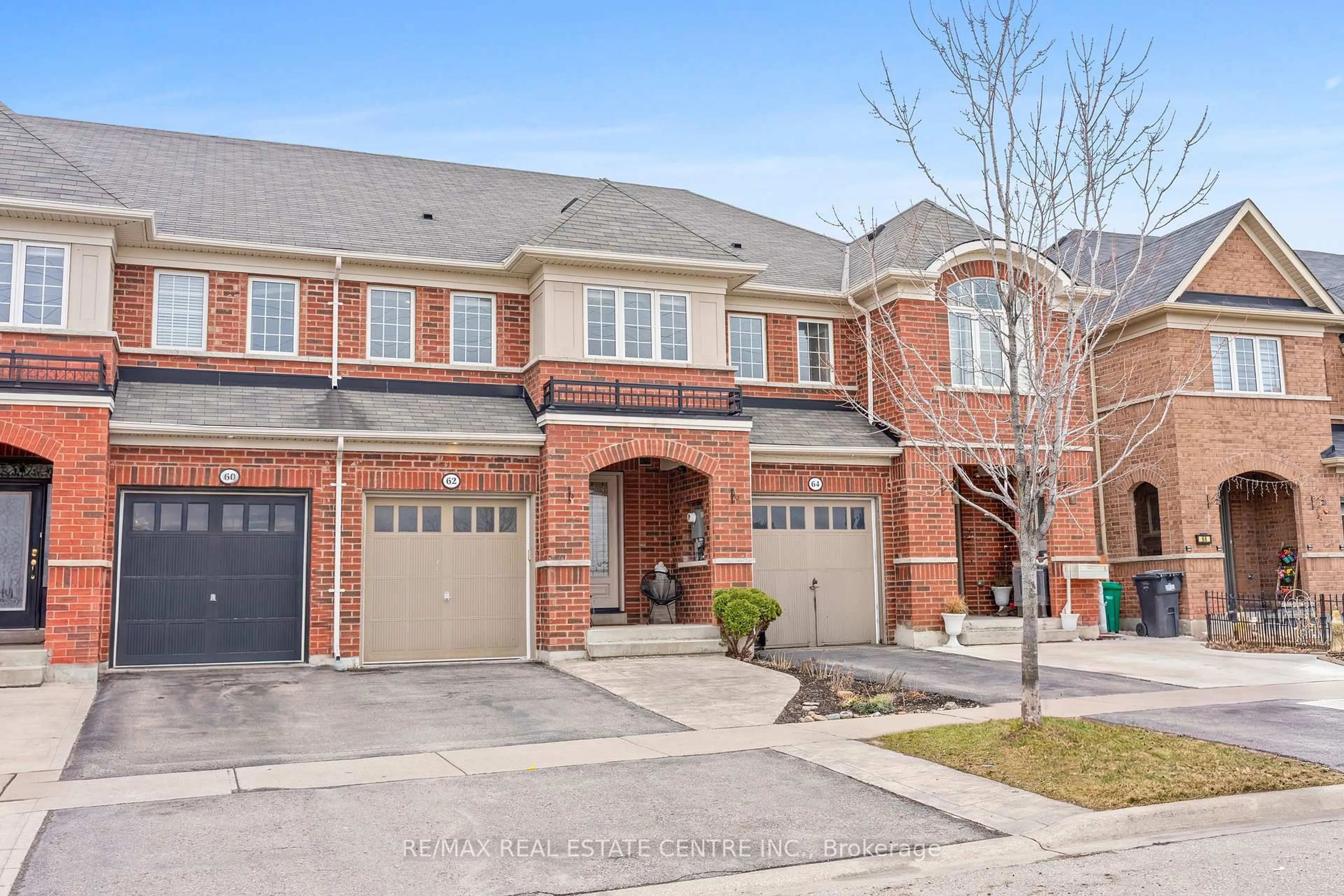 Home with brick exterior material, street for 62 Sussexvale Dr, Brampton Ontario L6R 0W2