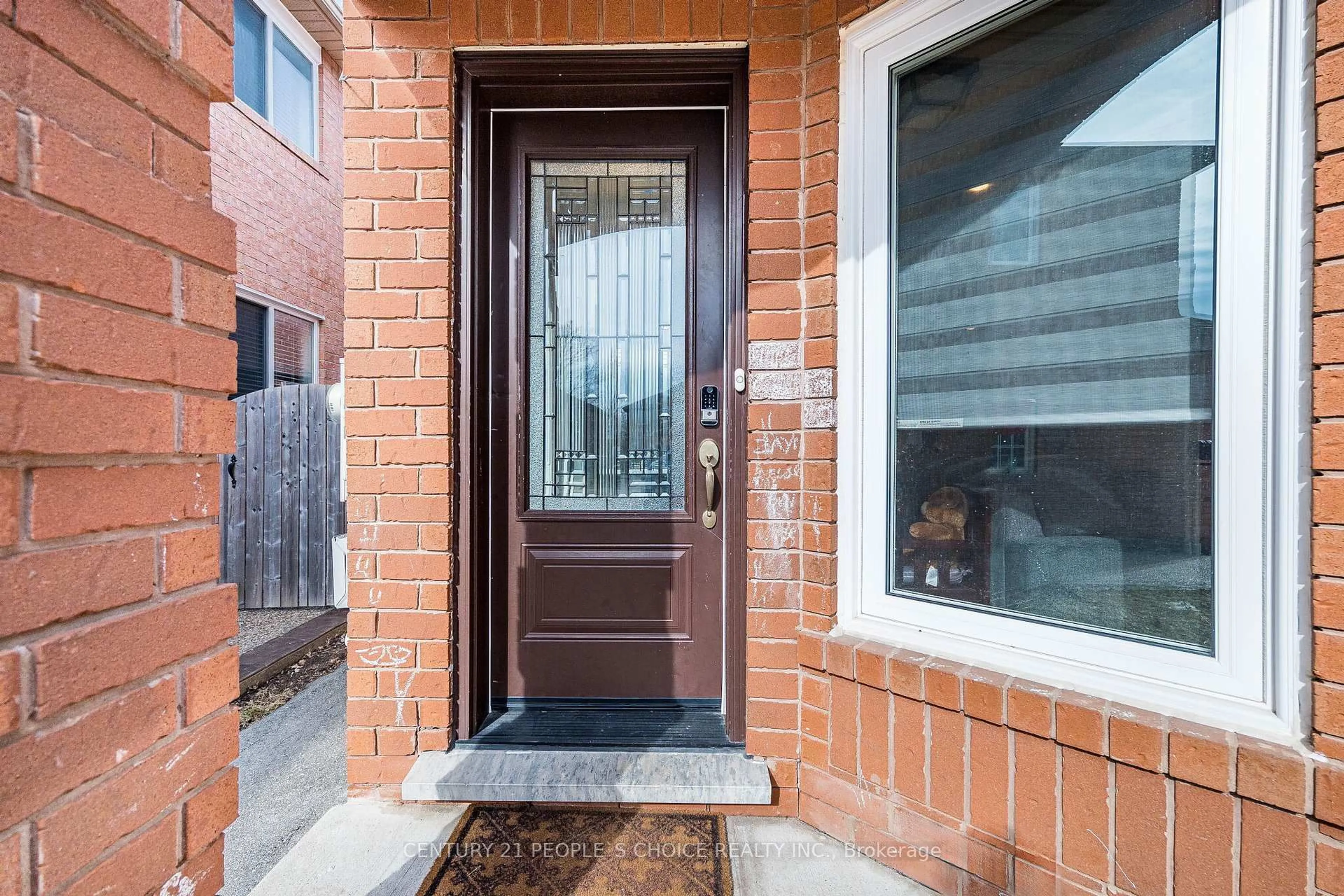 Home with brick exterior material, street for 1219 Quest Circ, Mississauga Ontario L5N 8B9