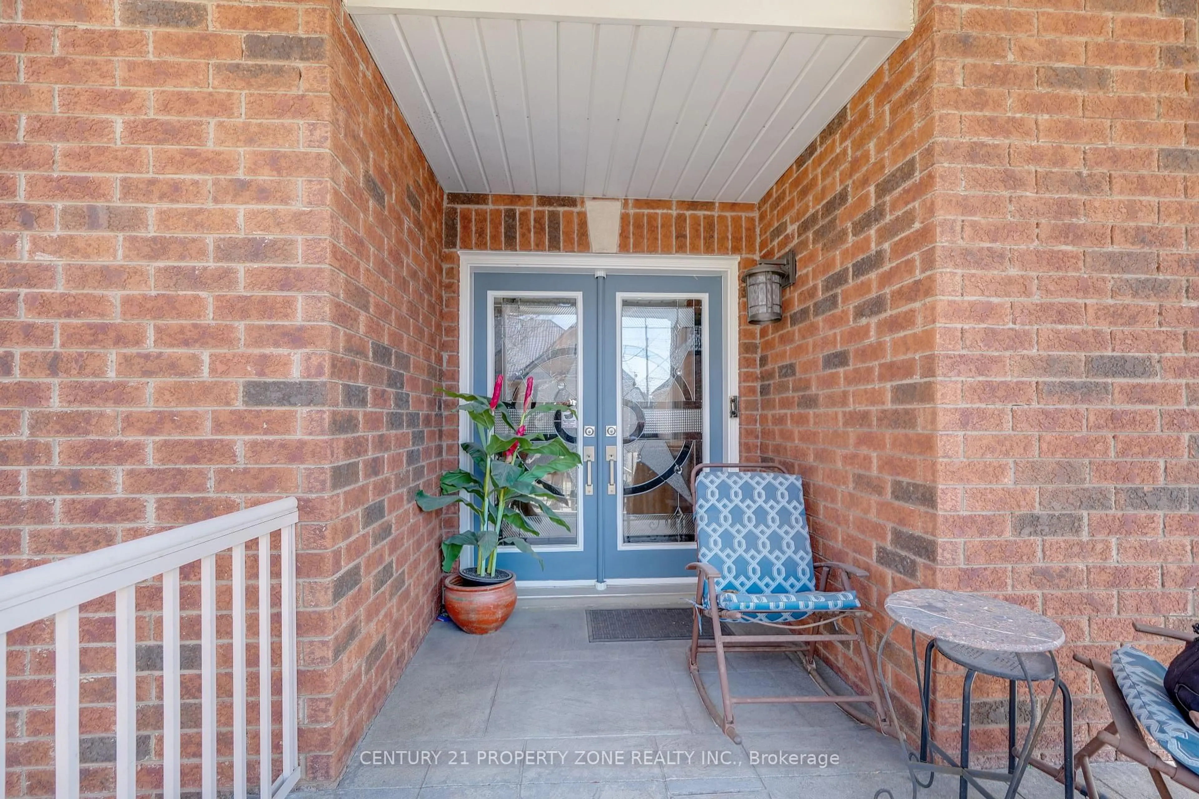 Unknown for 38 Castlegate Blvd, Brampton Ontario L6P 2L3