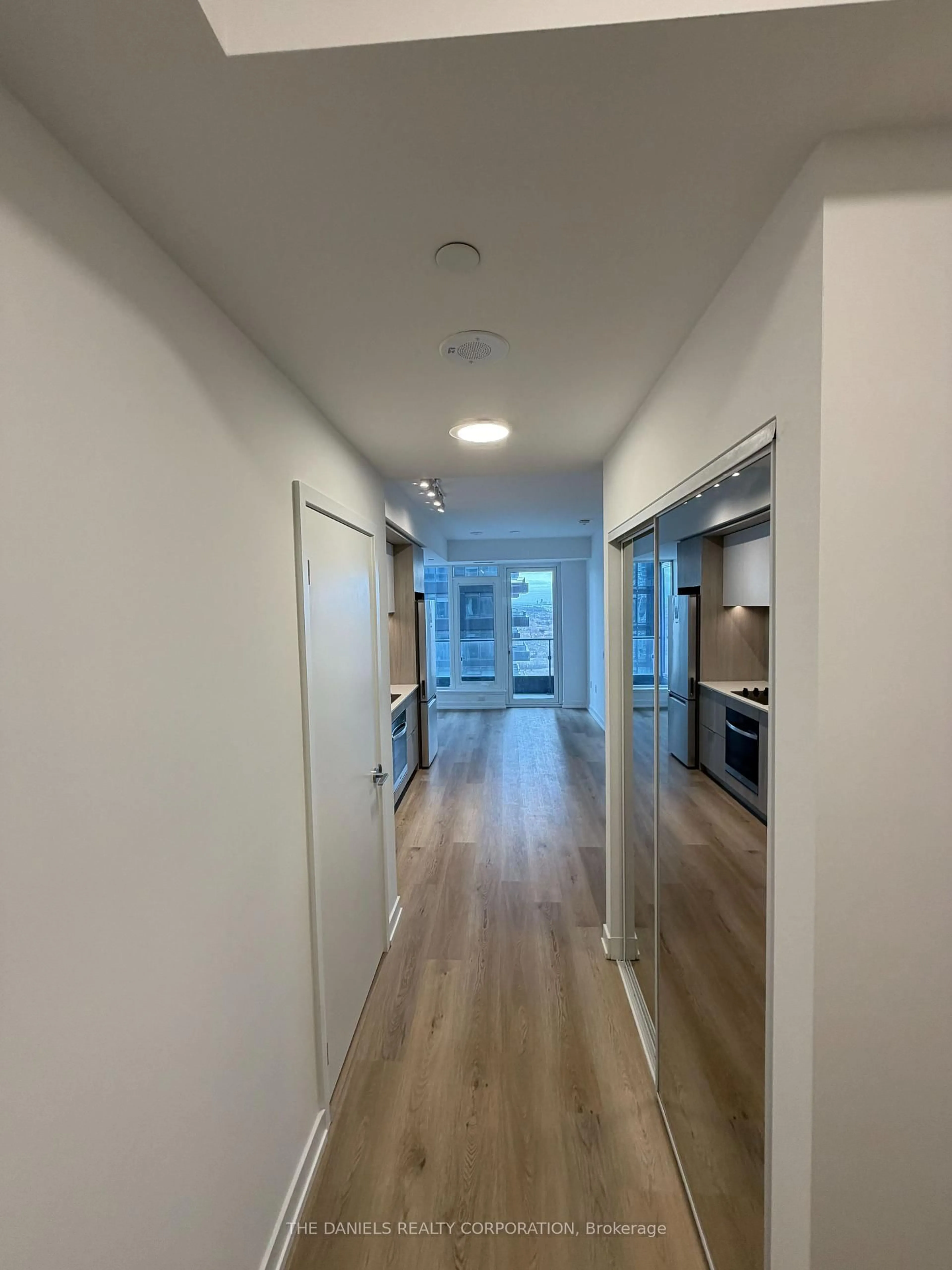 A pic of a room for 395 Square One Dr #2112, Mississauga Ontario L5B 0P6