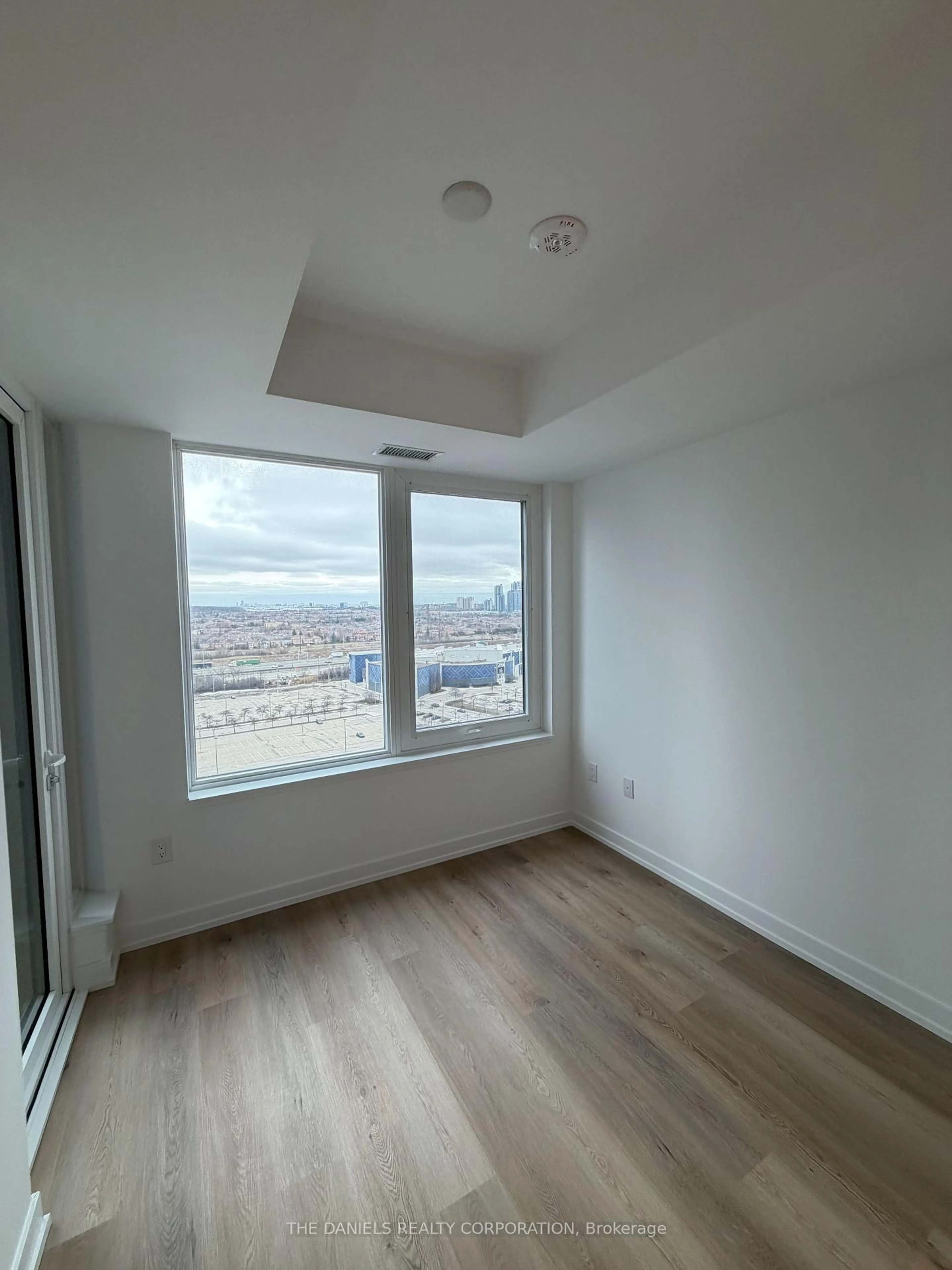 A pic of a room for 395 Square One Dr #1502, Mississauga Ontario L5B 0P6