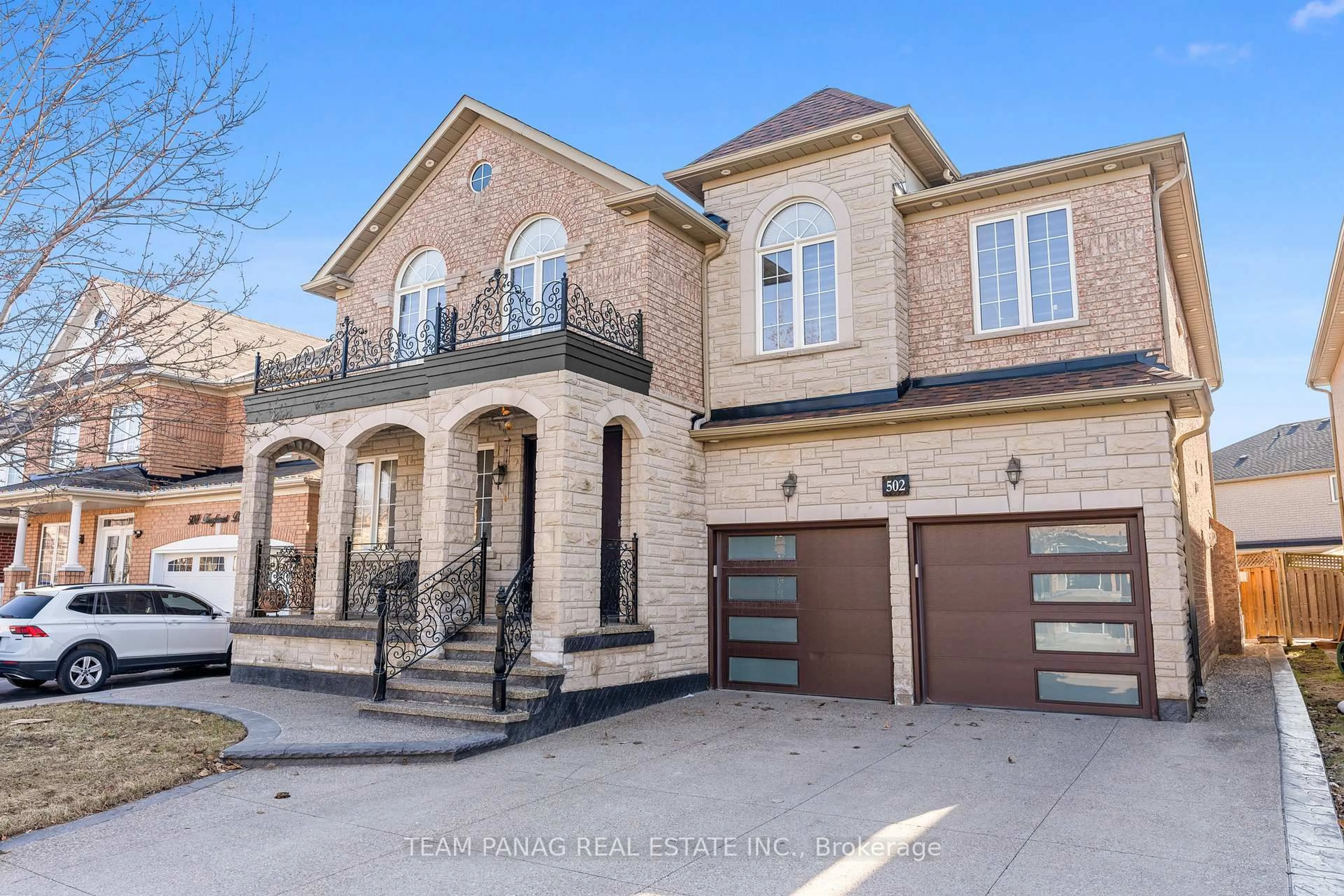 Home with brick exterior material, street for 502 Fernforest Dr, Brampton Ontario L6R 0S8