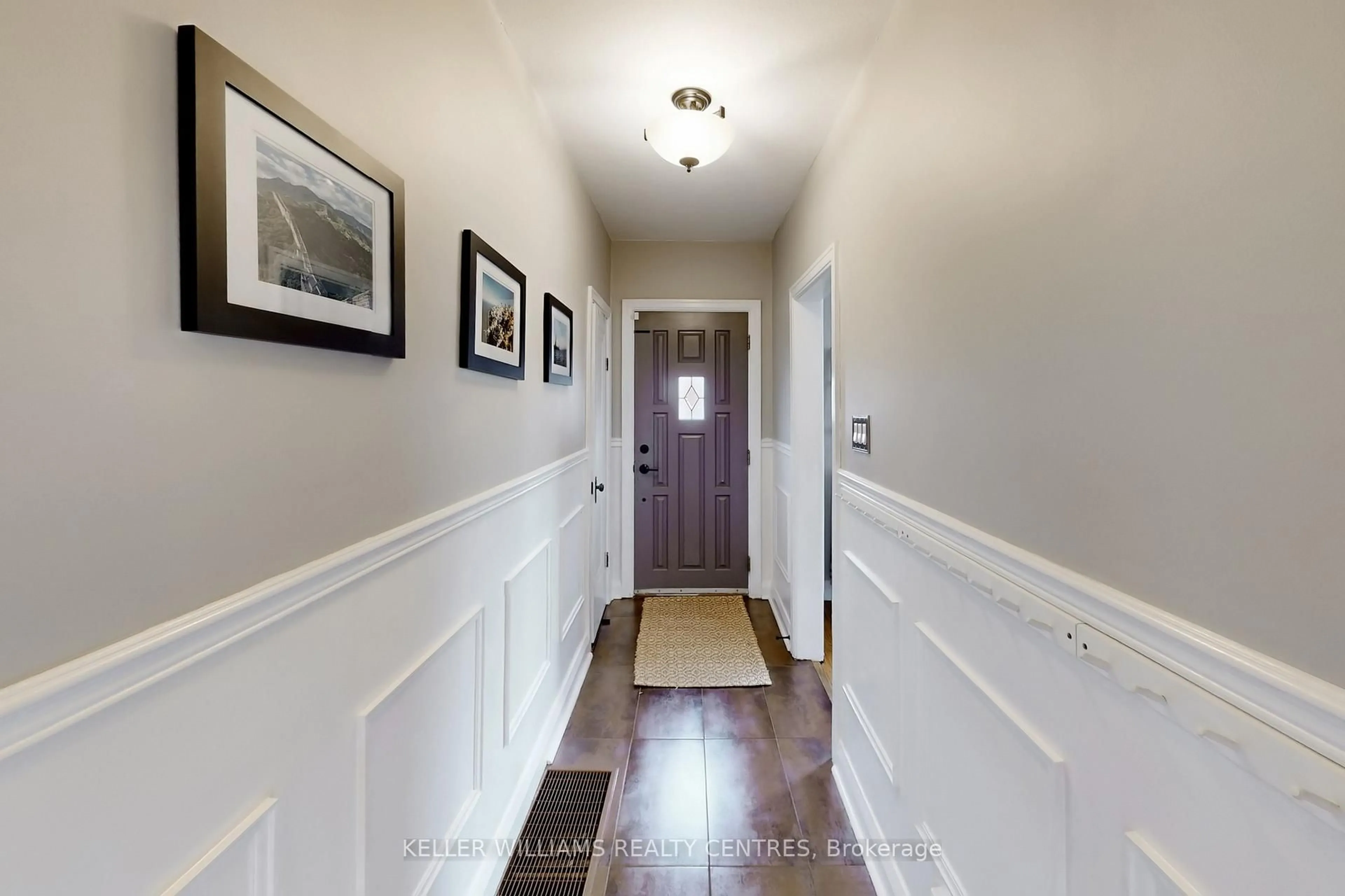 Indoor entryway for 23 Thirteenth St, Toronto Ontario M8V 3H3