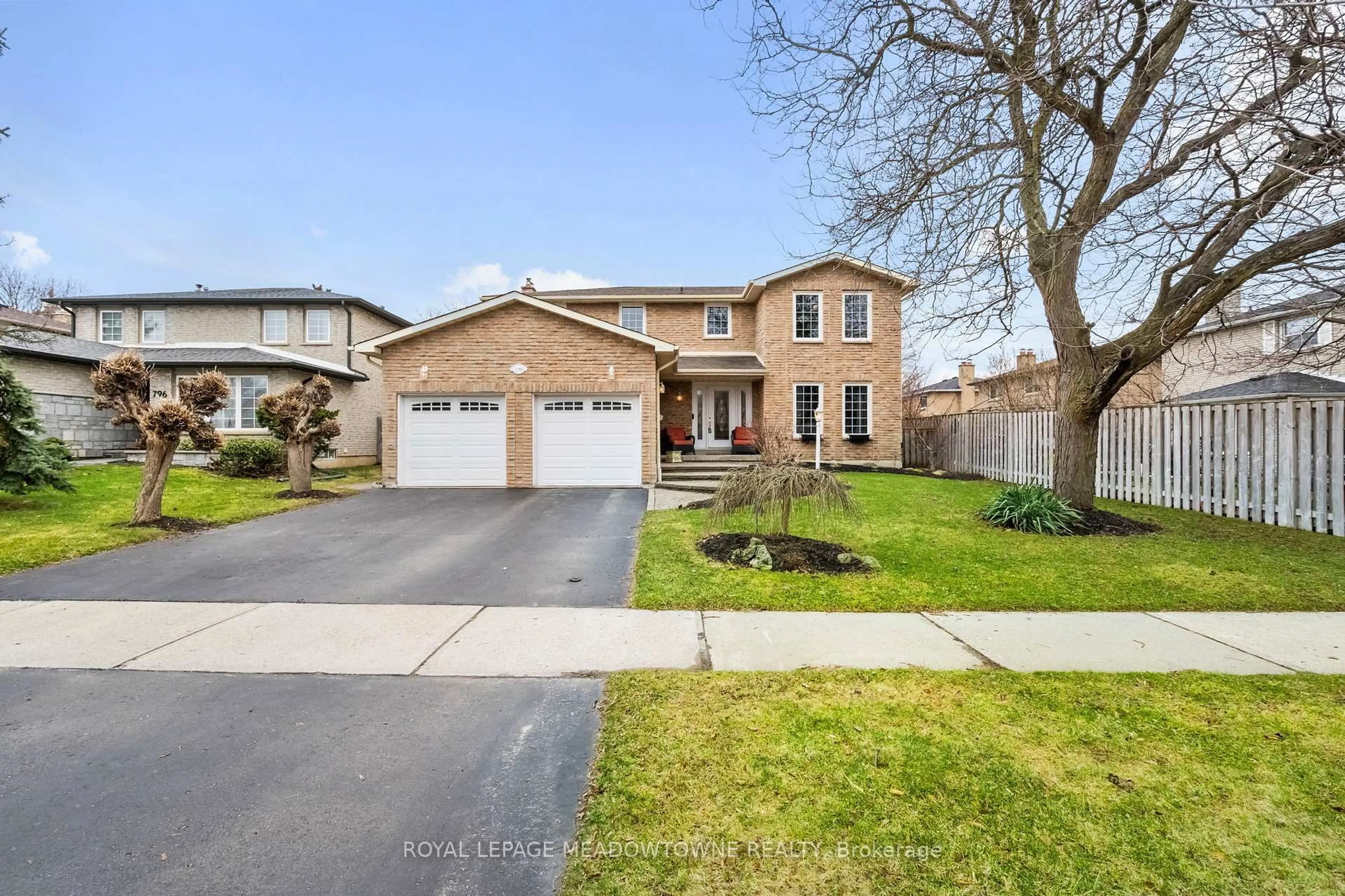 Home with brick exterior material, street for 790 Childs Dr, Milton Ontario L9T 4J2