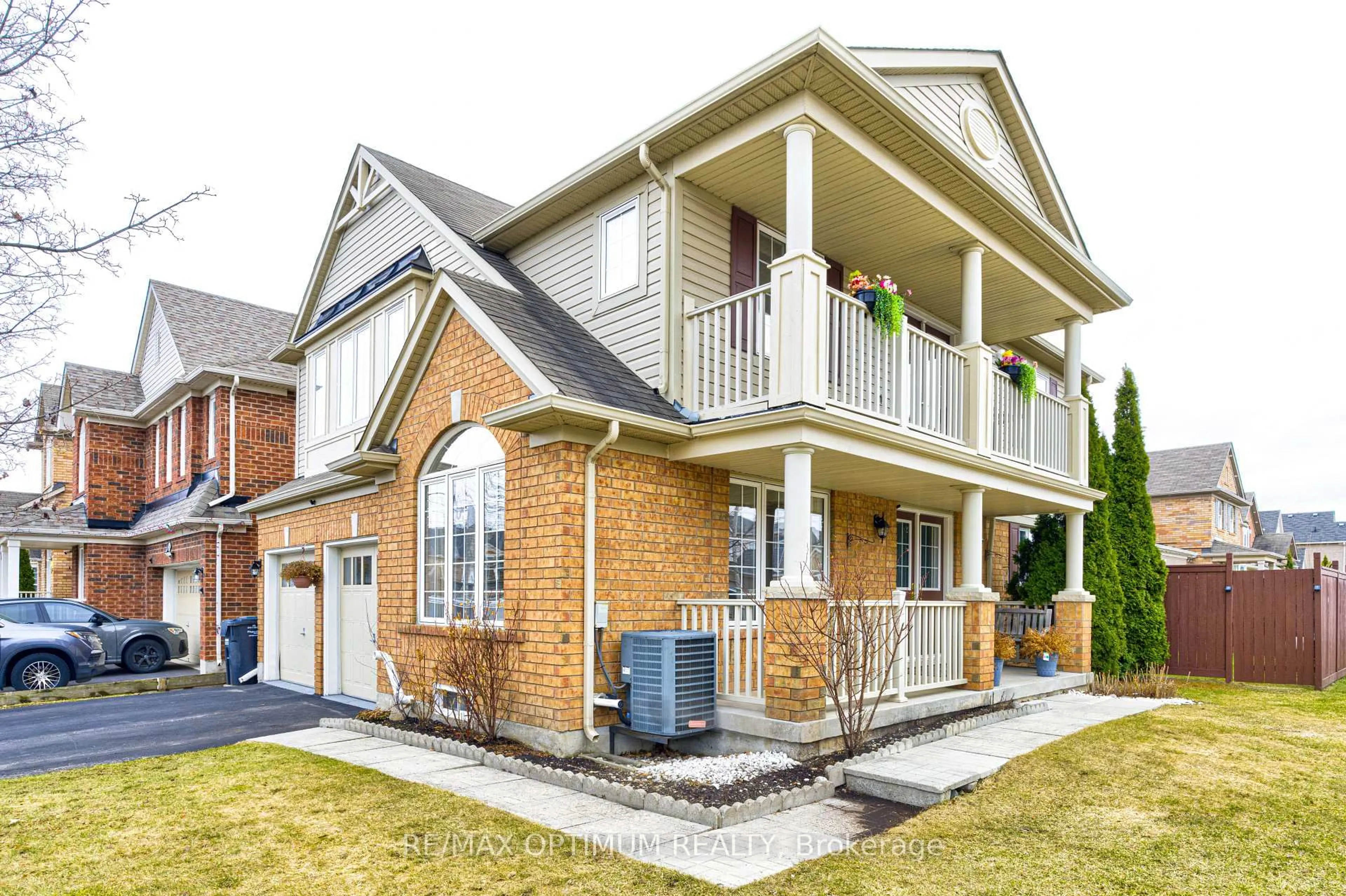Home with brick exterior material, street for 177 Fandango Dr, Brampton Ontario L6X 0M1
