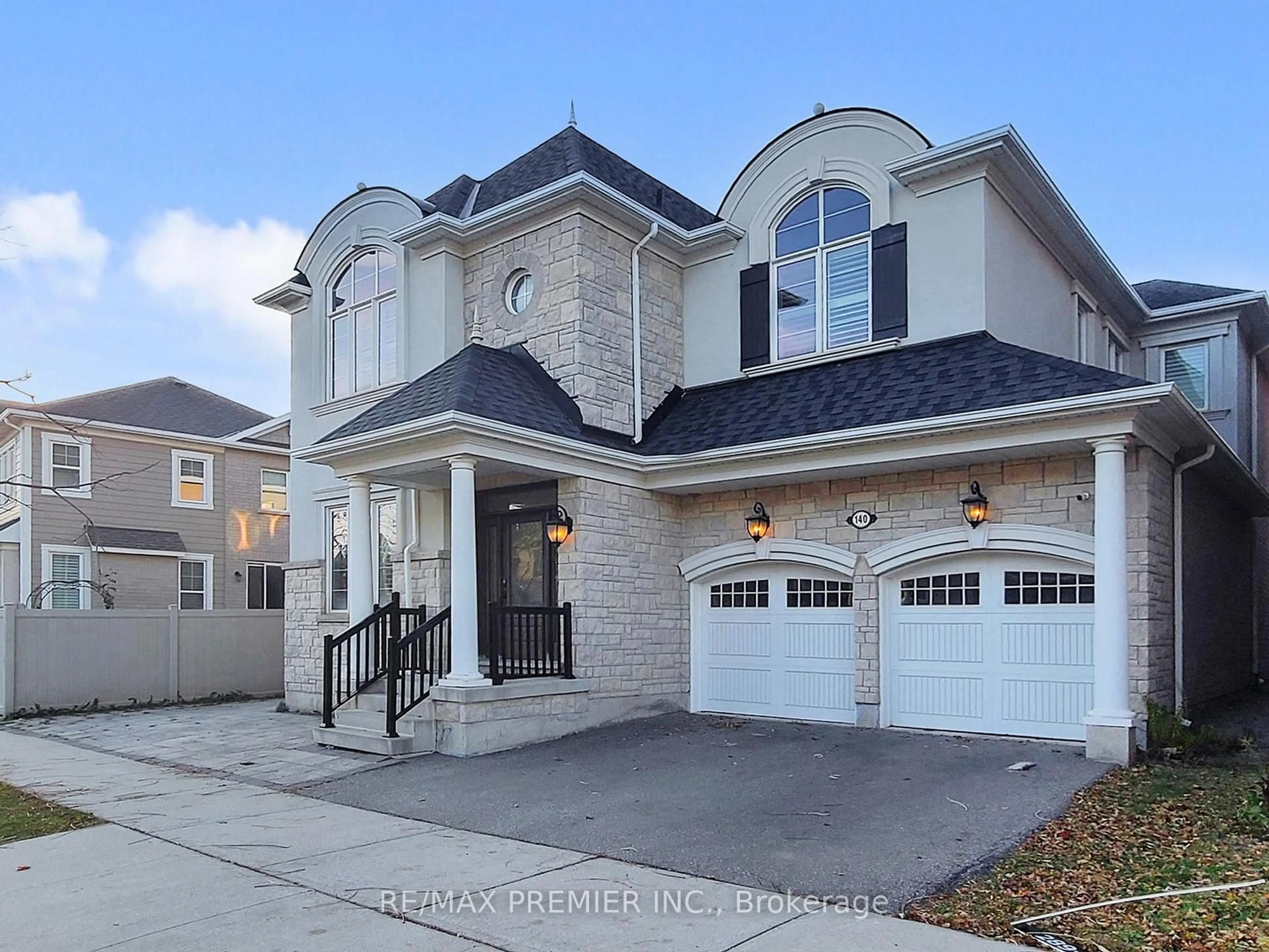 Home with brick exterior material, street for 140 Magnolia Cres, Oakville Ontario L6M 4M1