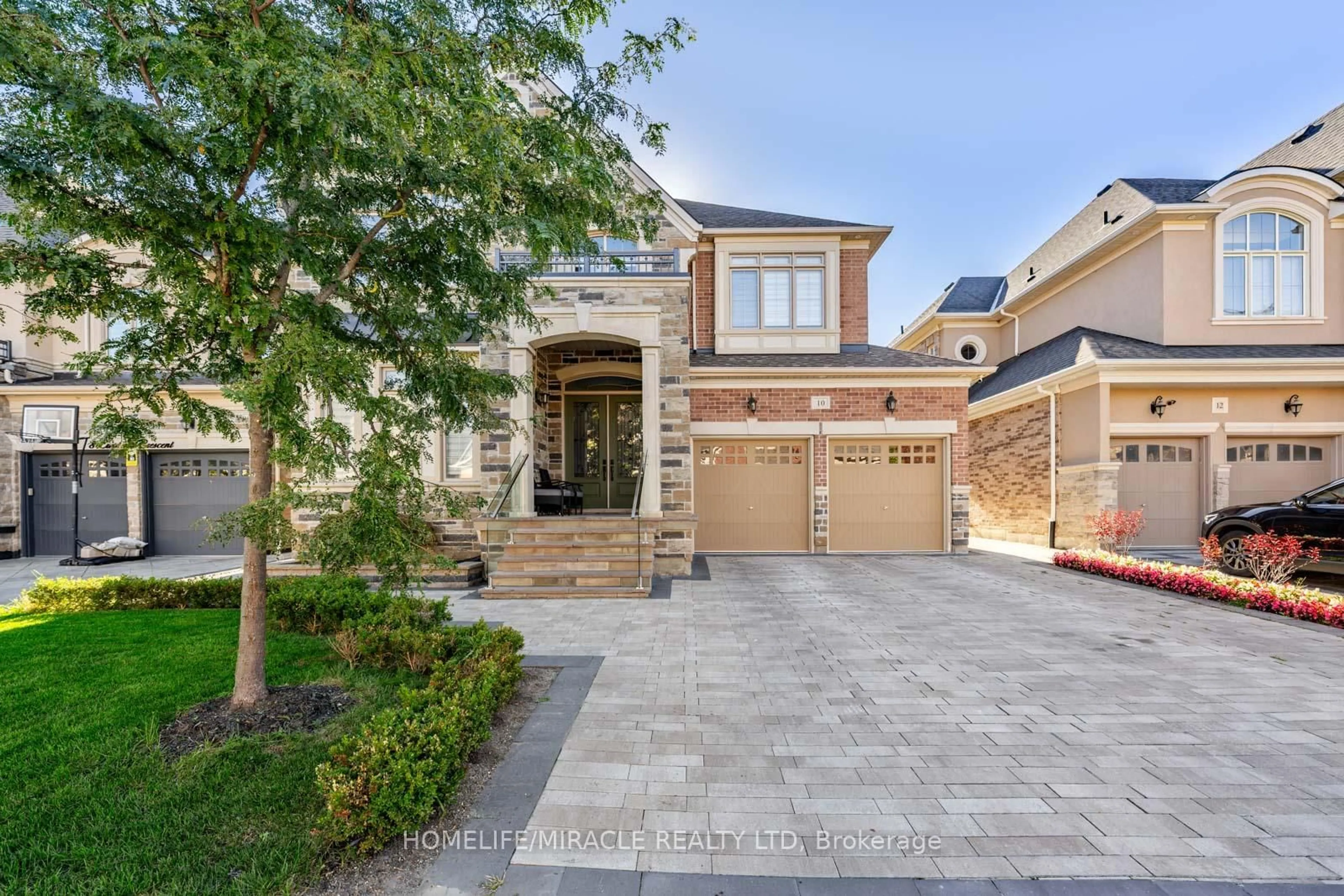 Home with brick exterior material, street for 10 Erintown Cres, Brampton Ontario L6P 4H2