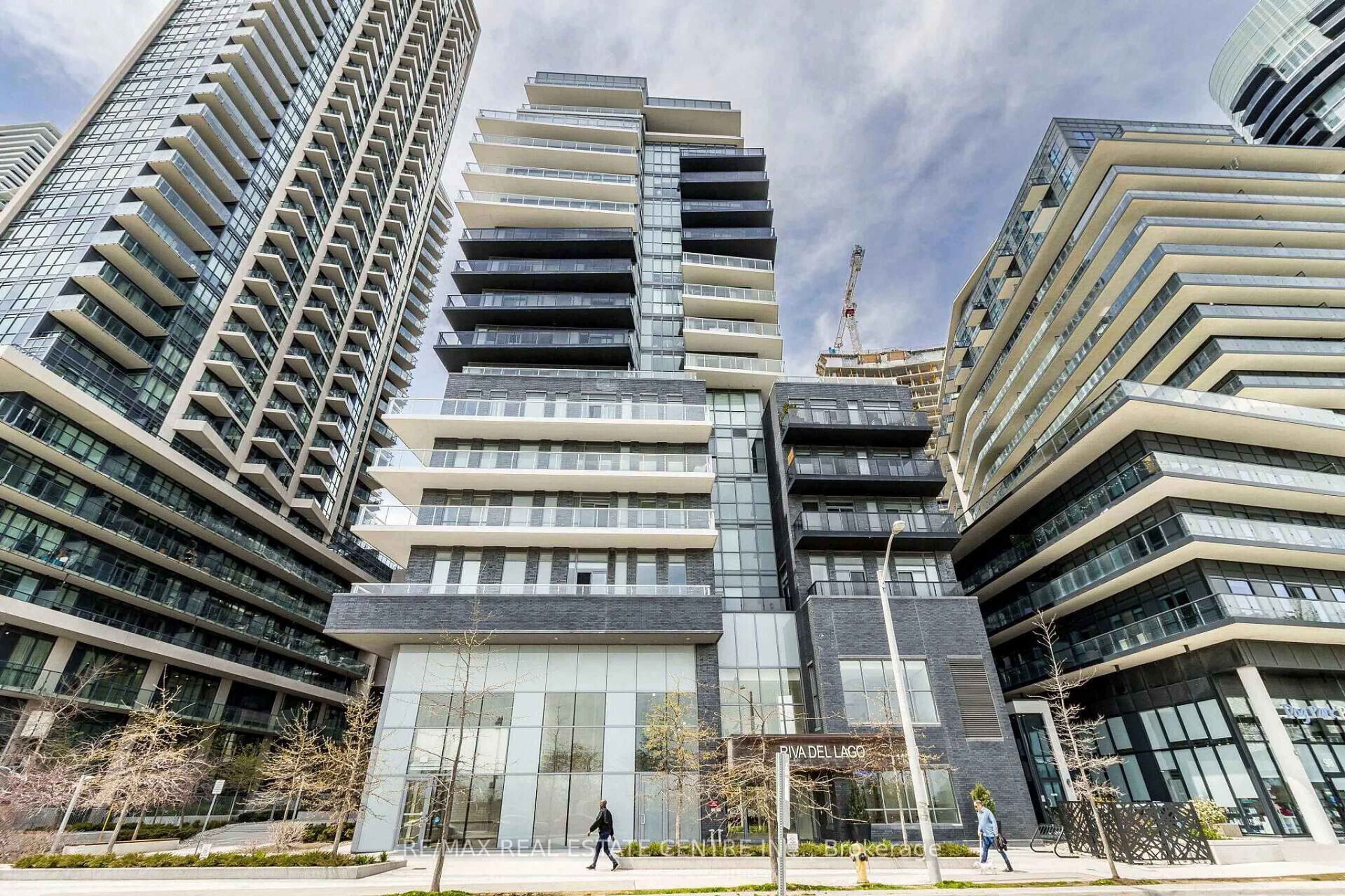 Unknown for 110 Marine Parade Dr #207, Toronto Ontario M8V 4G1