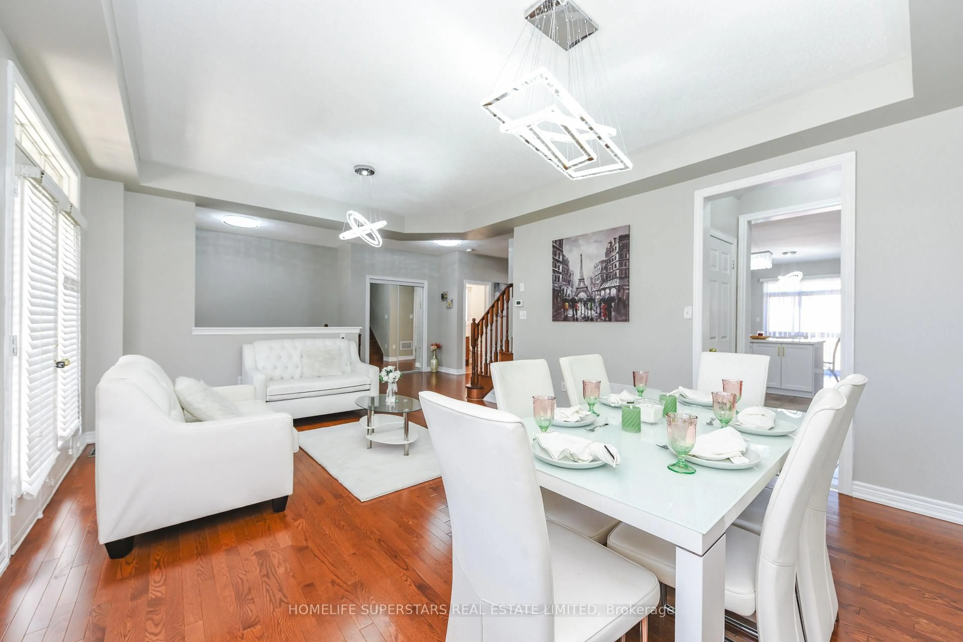 Dining room, unknown for 5 Amy Ave, Brampton Ontario L6P 3L7