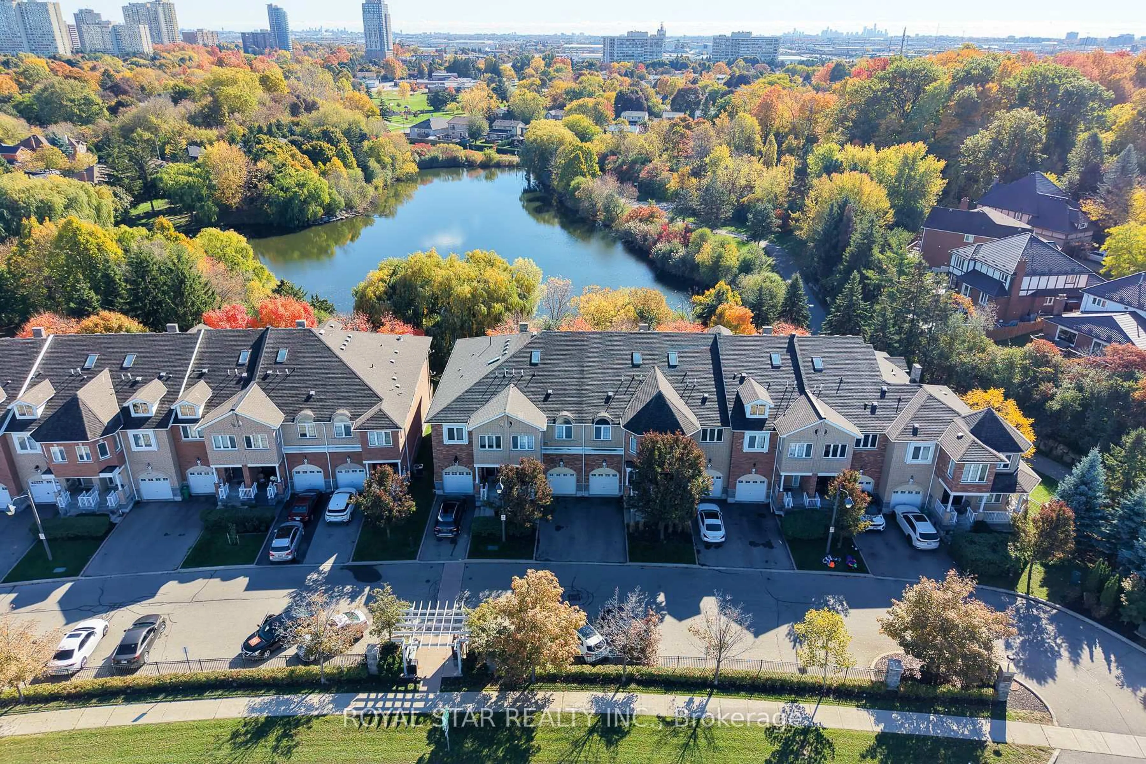 A pic from outside/outdoor area/front of a property/back of a property/a pic from drone, water/lake/river/ocean view for 479 Vodden St, Brampton Ontario L6S 0C7