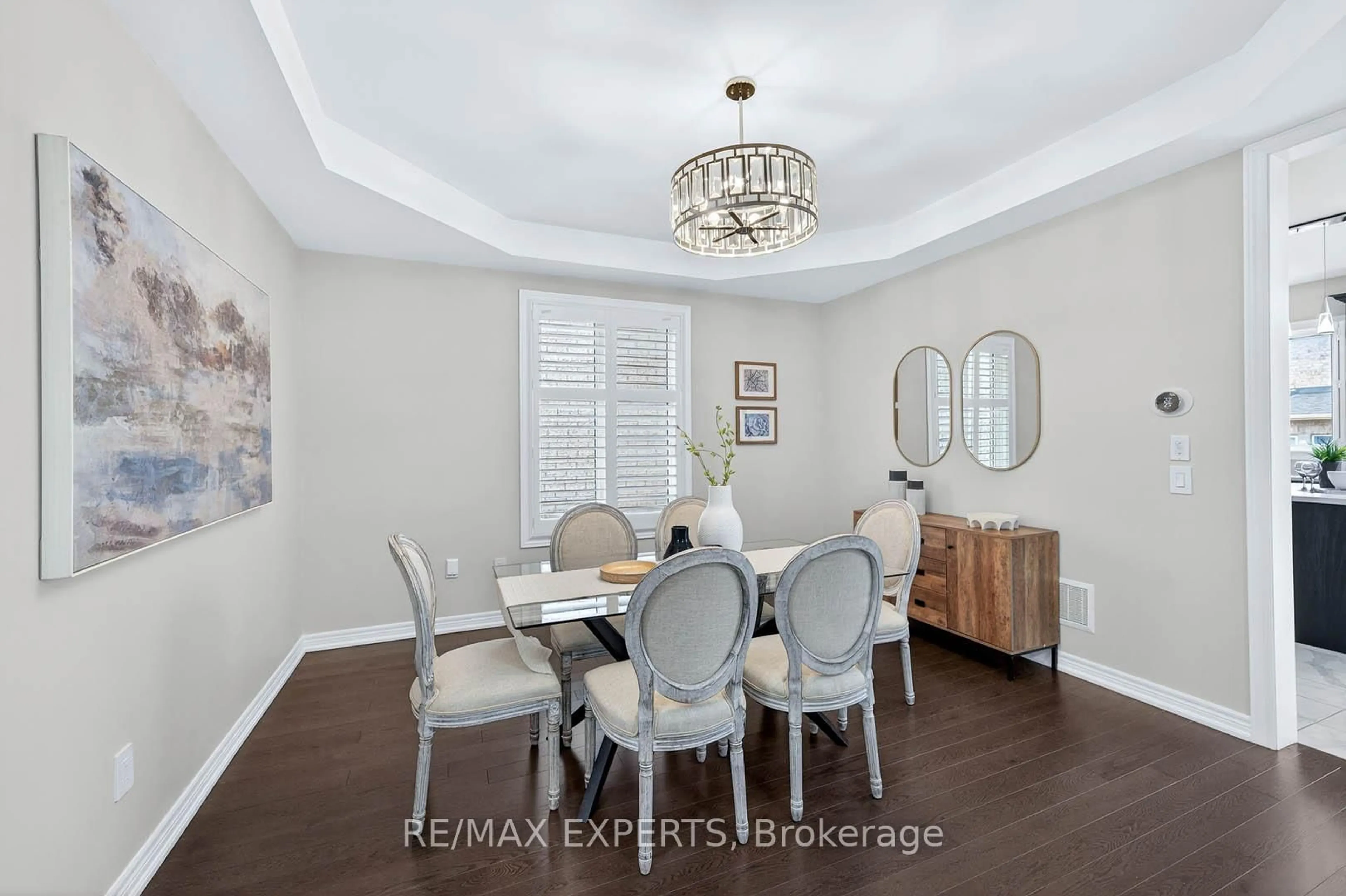 Dining room, unknown for 31 Gillis Rd, Brampton Ontario L7A 4V6