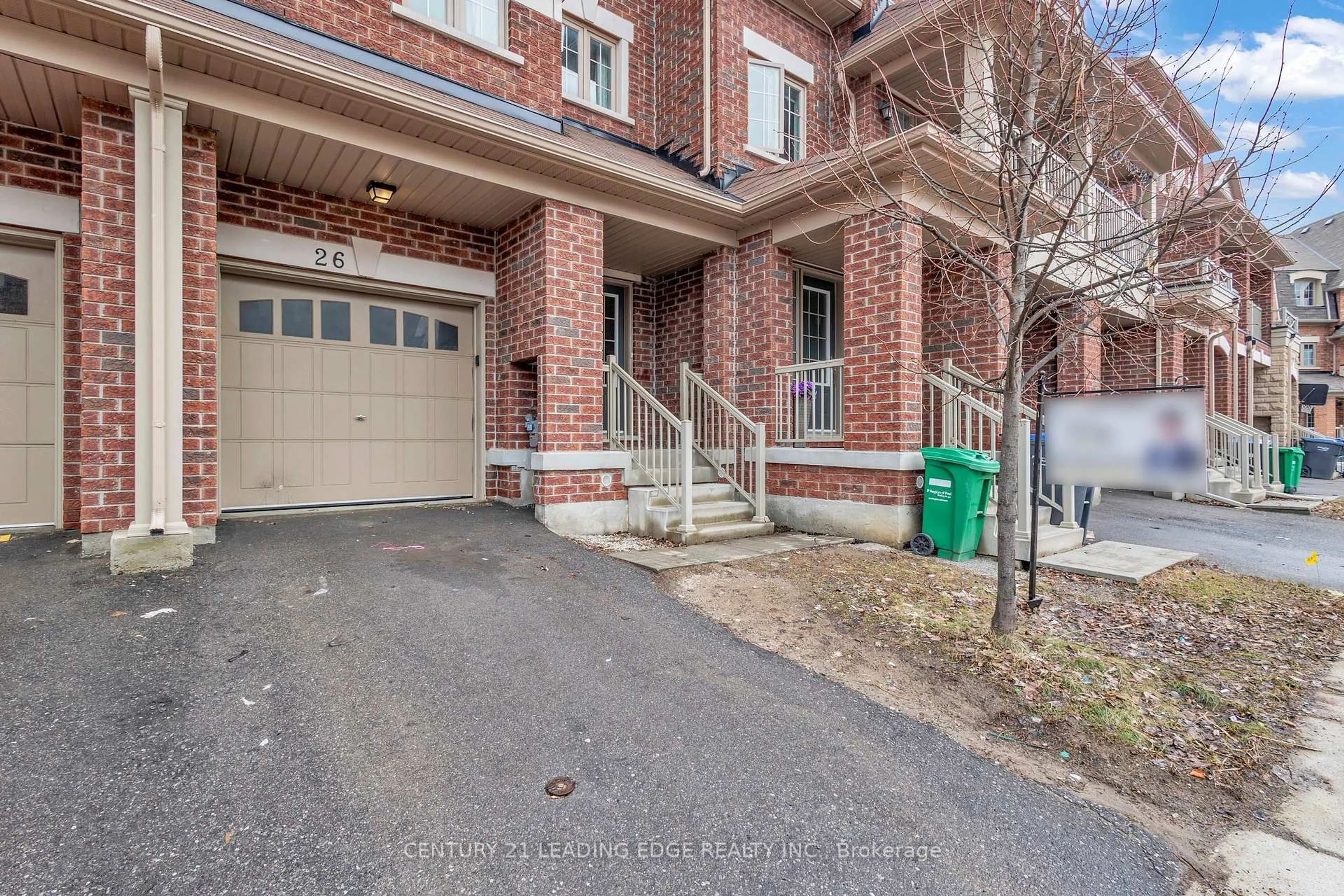 Home with brick exterior material, street for 26 Shiff Cres, Brampton Ontario L6Z 0H5