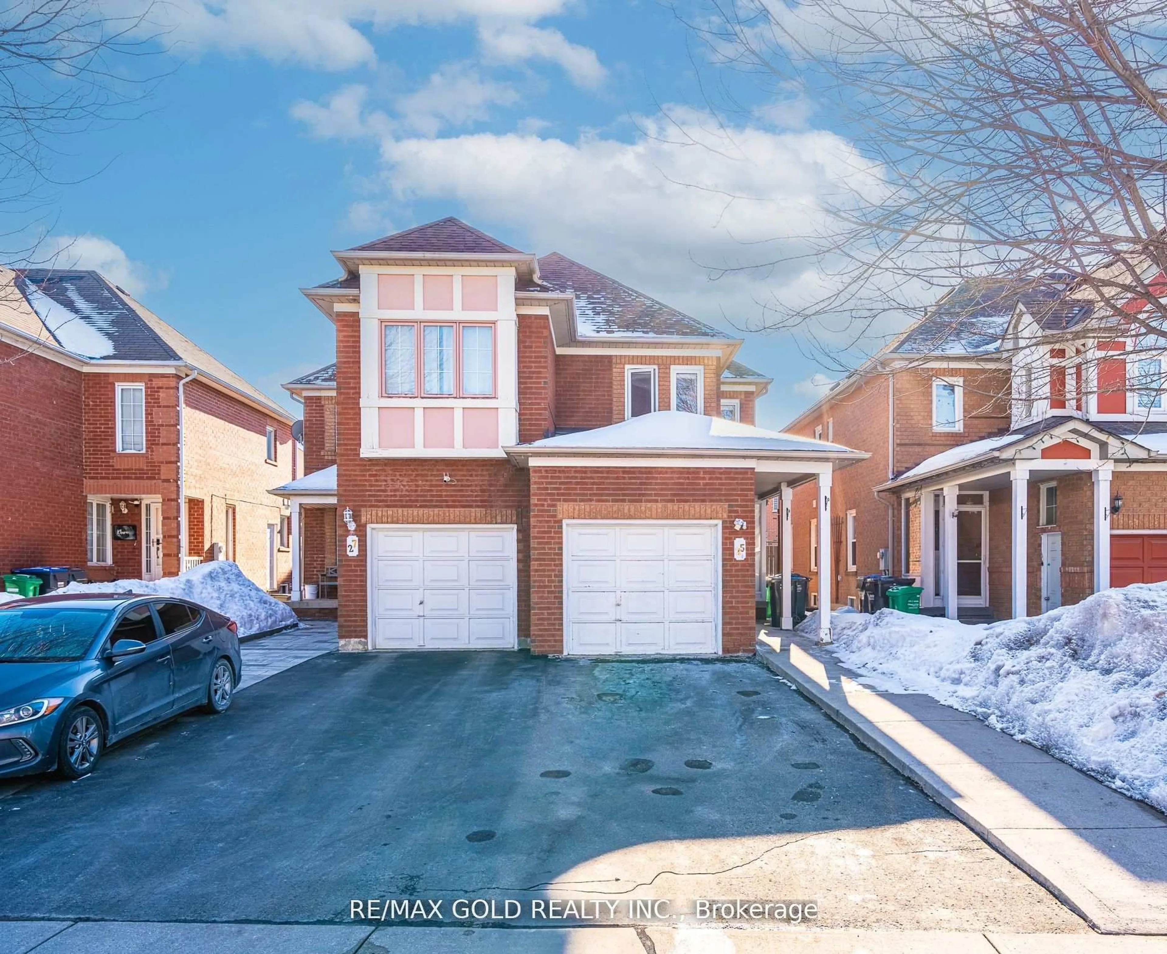 Home with brick exterior material, street for 25 Clover Bloom Rd, Brampton Ontario L6R 1R8