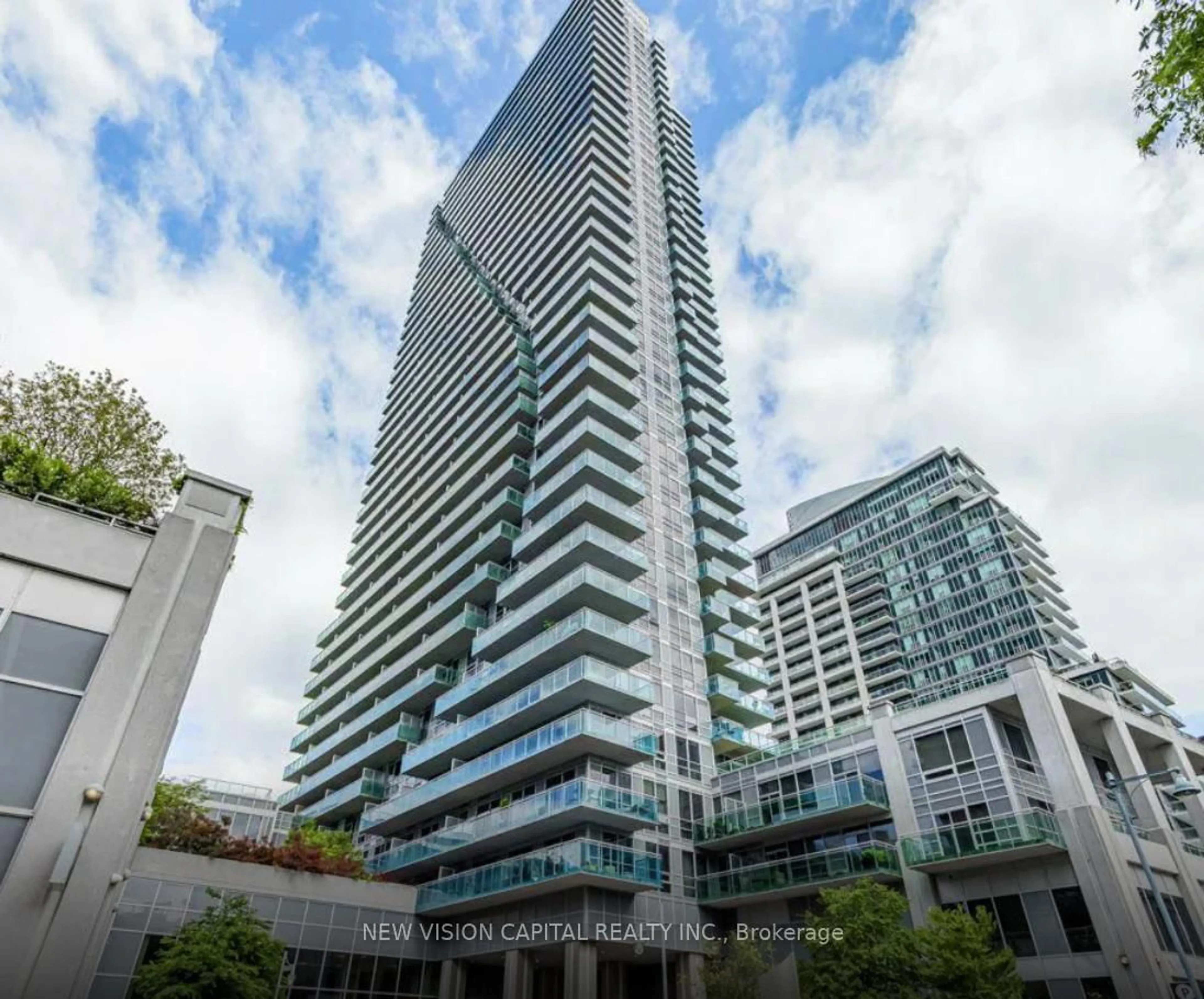 Indoor foyer for 16 Brookers Lane #2410, Toronto Ontario M8V 0A5