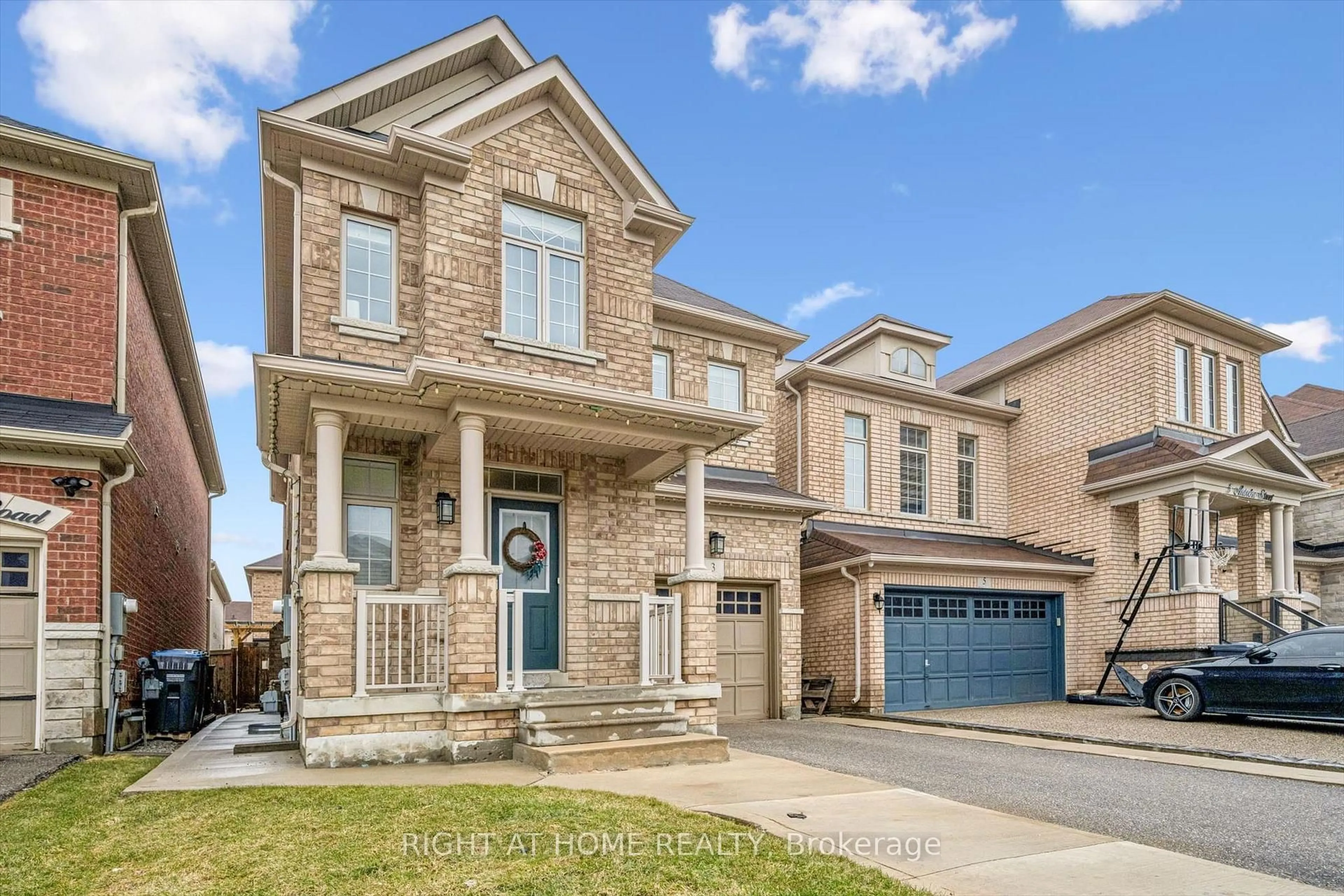 Home with brick exterior material, street for 3 Antoine St, Brampton Ontario L7A 0G4