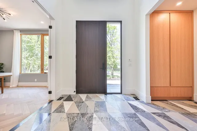 920 Calder Rd, Mississauga 5