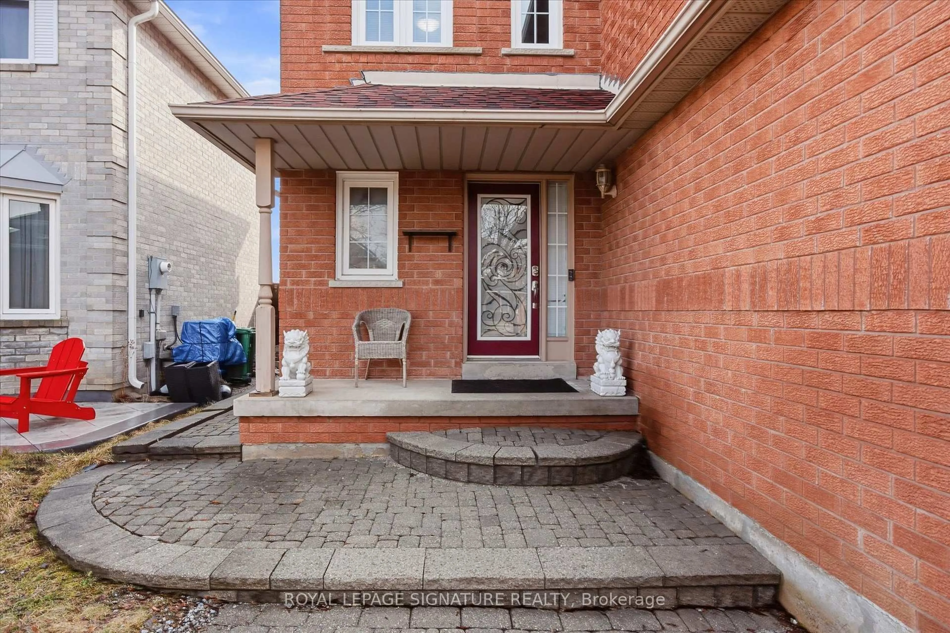 Home with brick exterior material, street for 85 Vivians Cres, Brampton Ontario L6Y 4V2