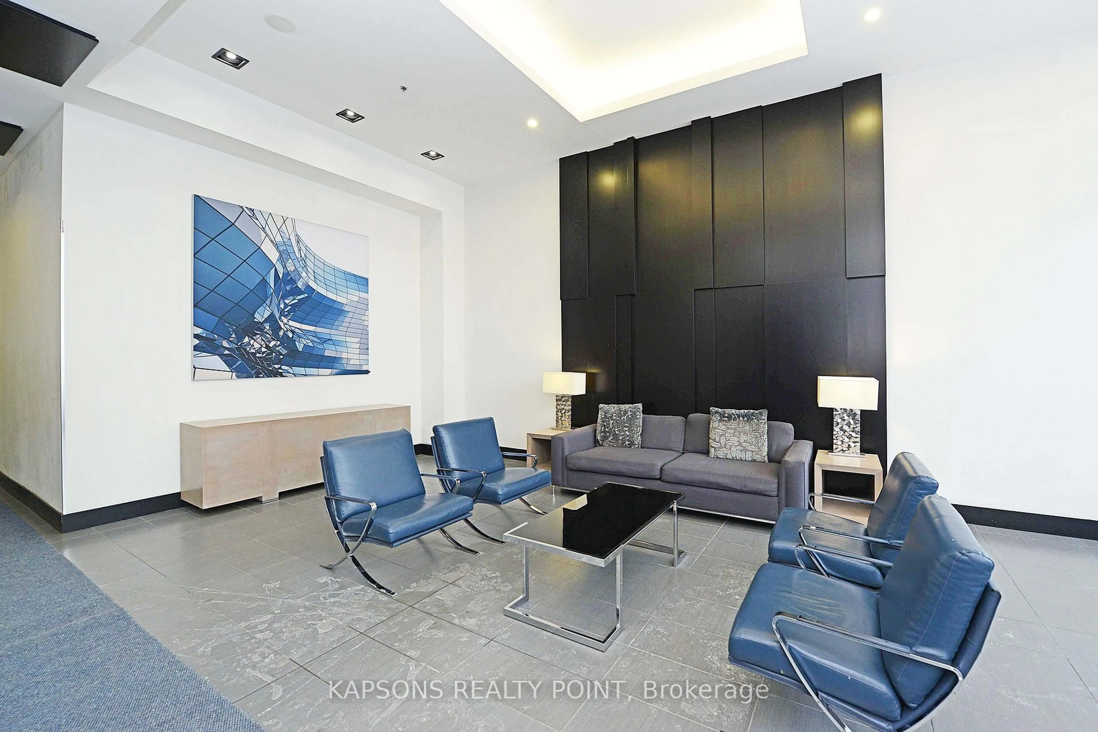 Lobby for 4070 Confederation Pkwy #2204, Mississauga Ontario L5B 0E9
