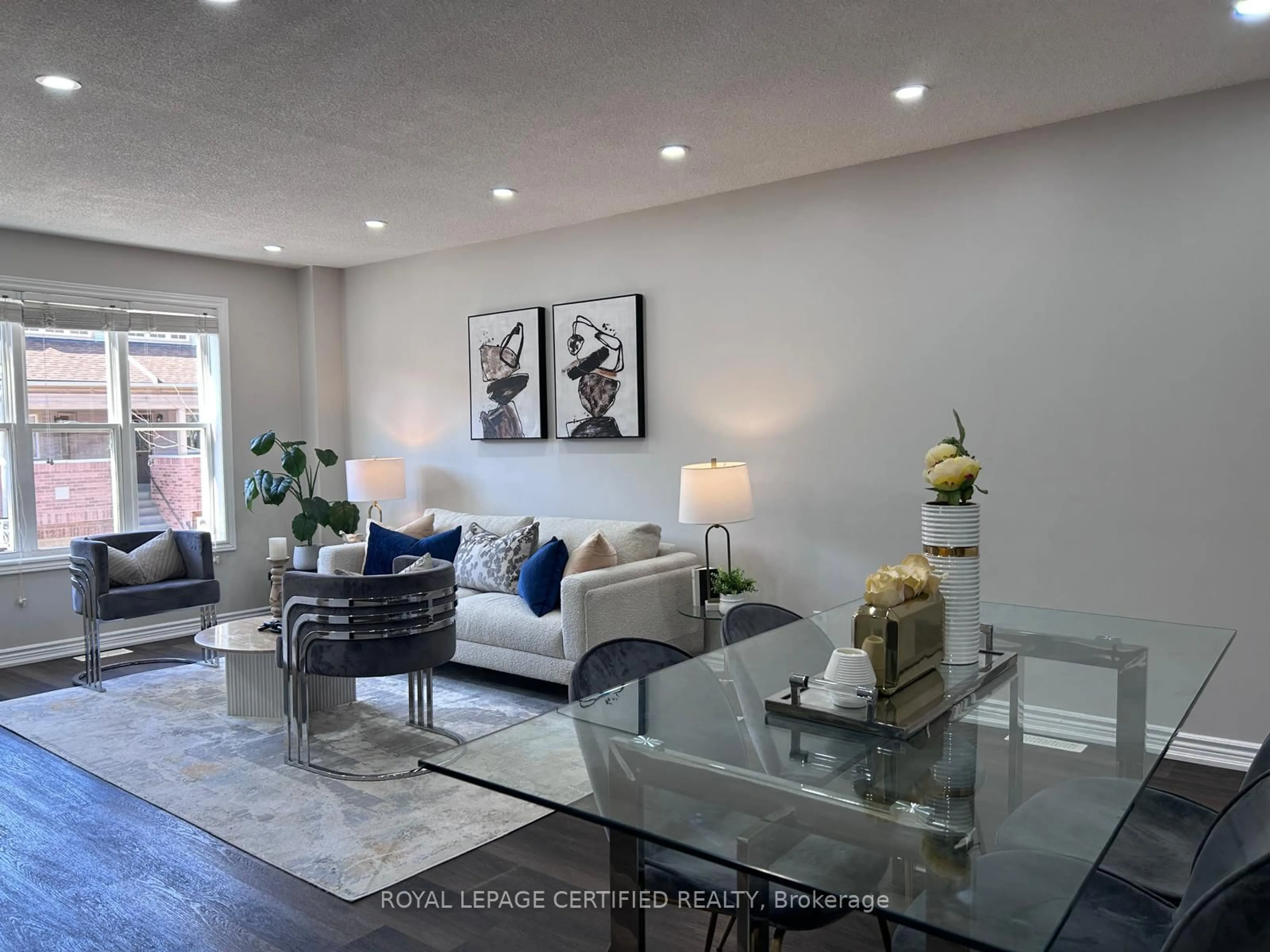 Living room with furniture, unknown for 2531 Northampton Blvd #49, Burlington Ontario L7M 4H5