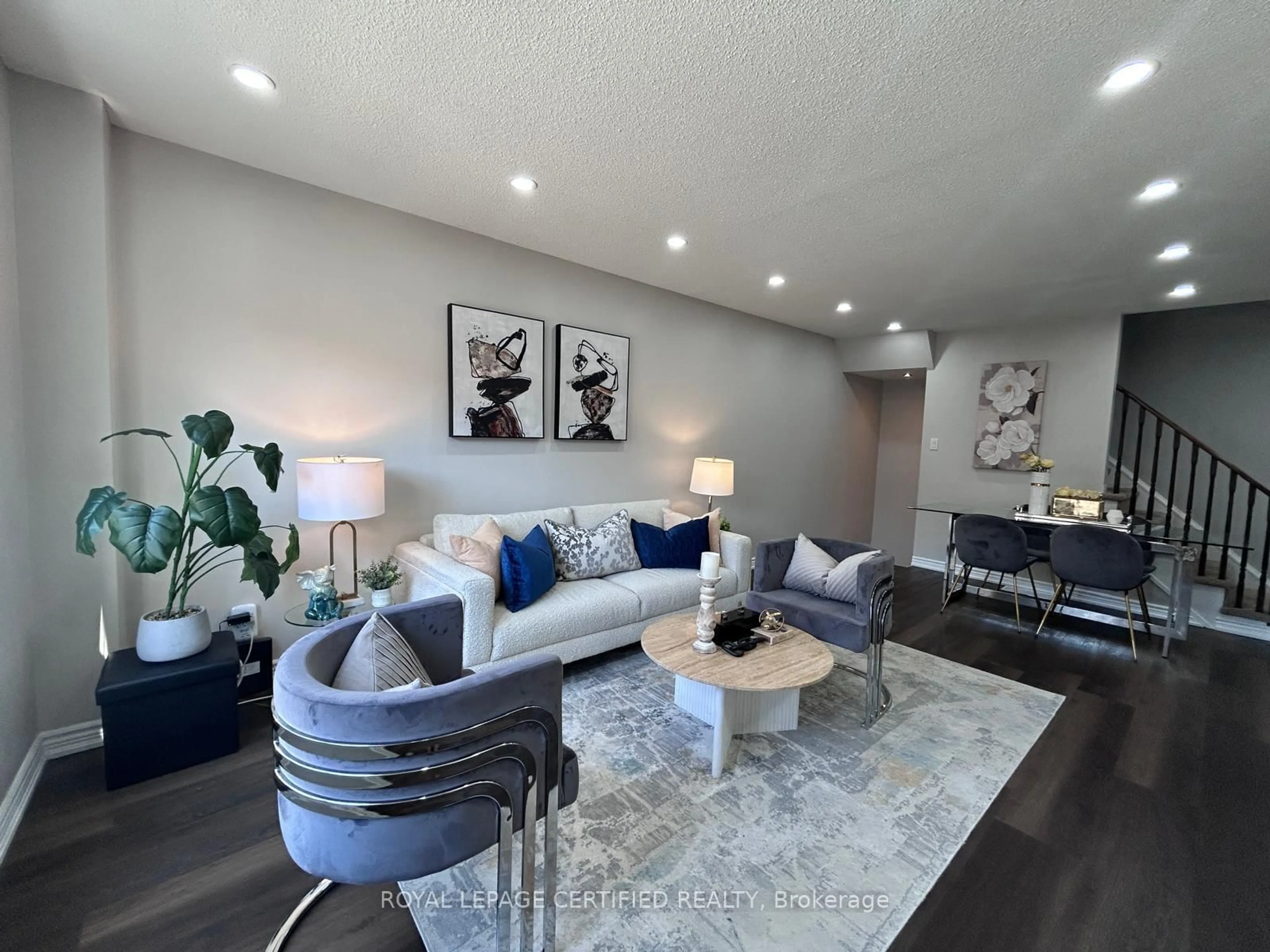 Living room with furniture, unknown for 2531 Northampton Blvd #49, Burlington Ontario L7M 4H5