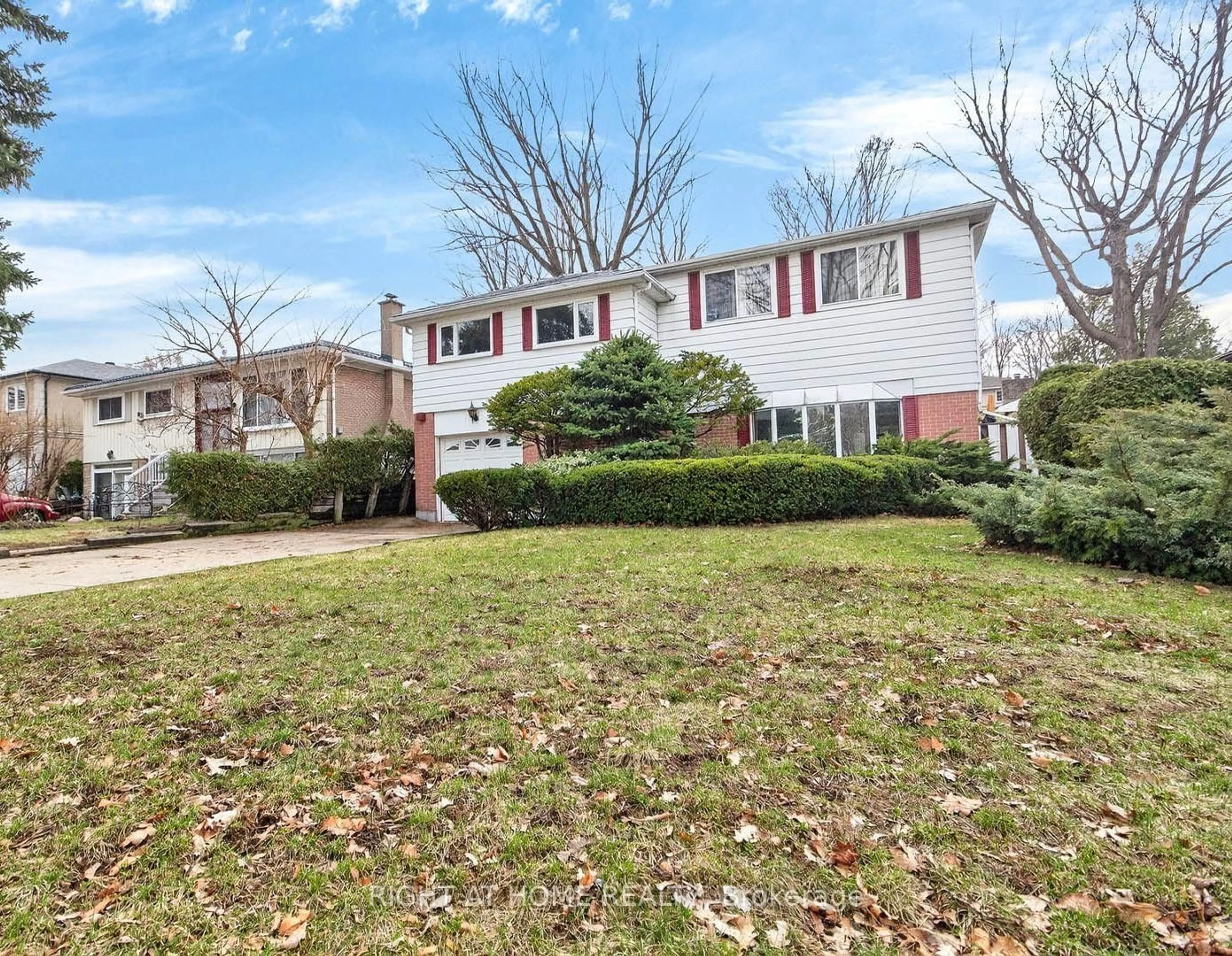 Unknown for 3626 Fieldgate Dr, Mississauga Ontario L4X 2J7