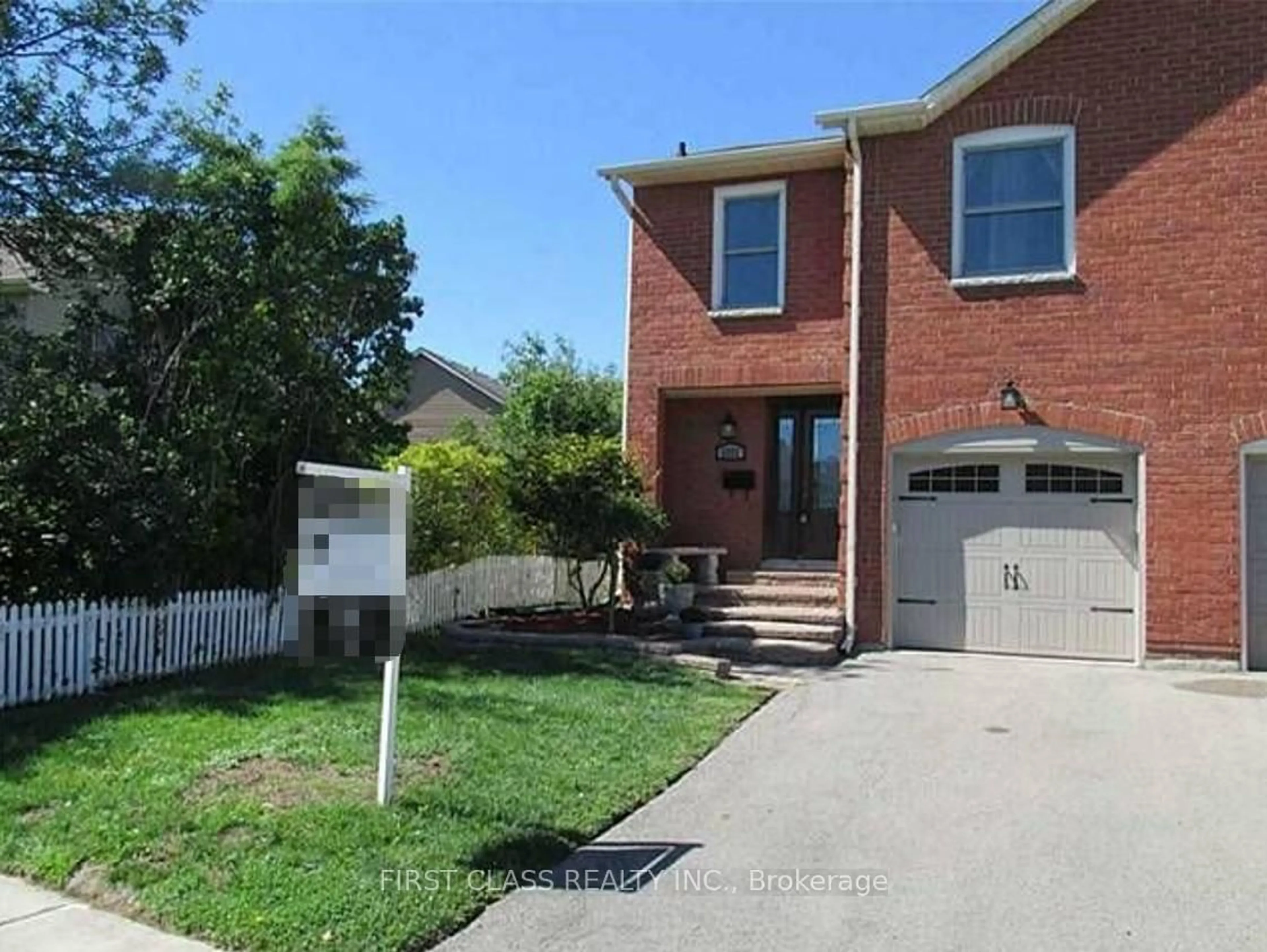 Home with brick exterior material, street for 2222 Munn's Ave, Oakville Ontario L6H 3M8