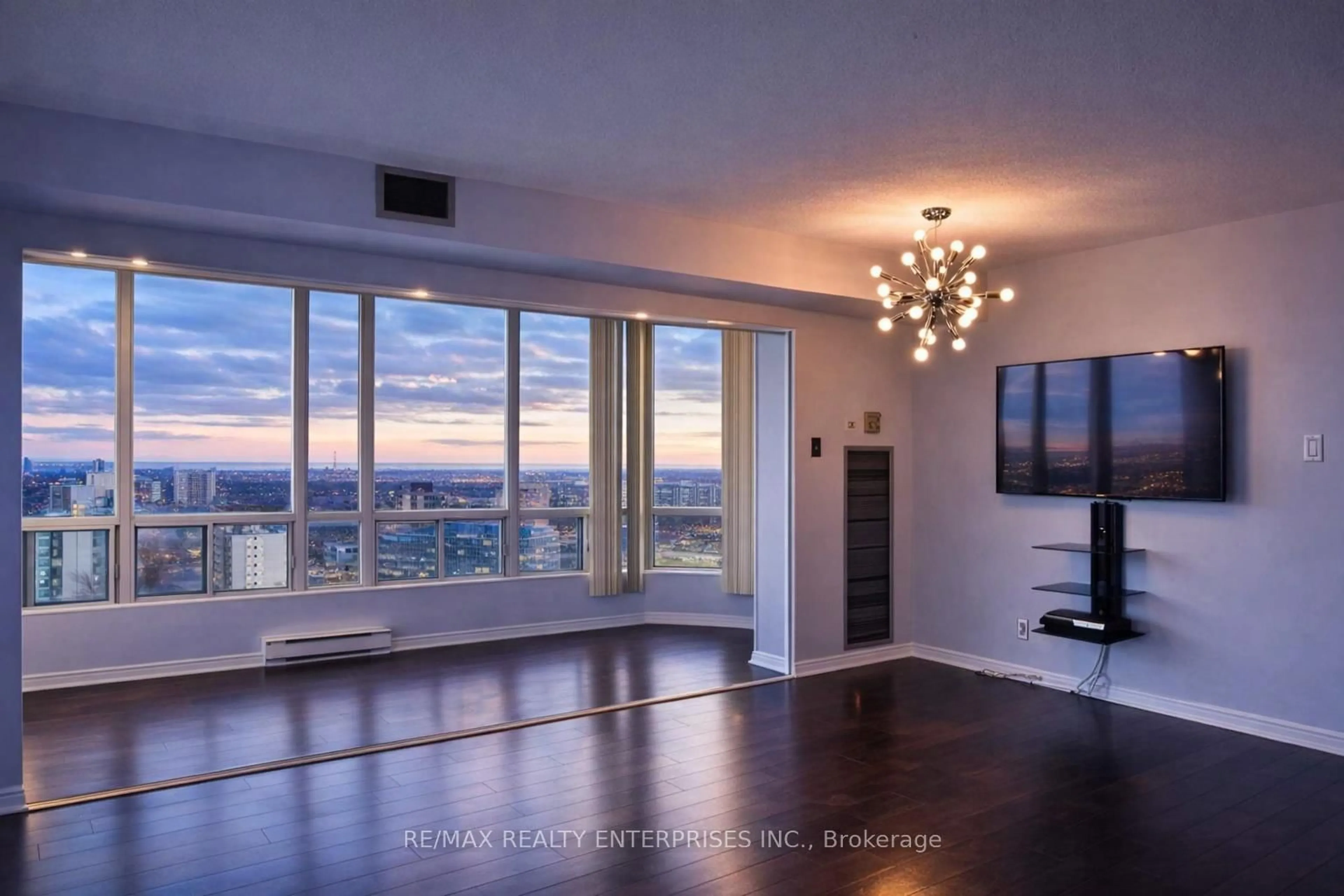 Unknown for 115 Hillcrest Ave #1403, Mississauga Ontario L5B 3Y9