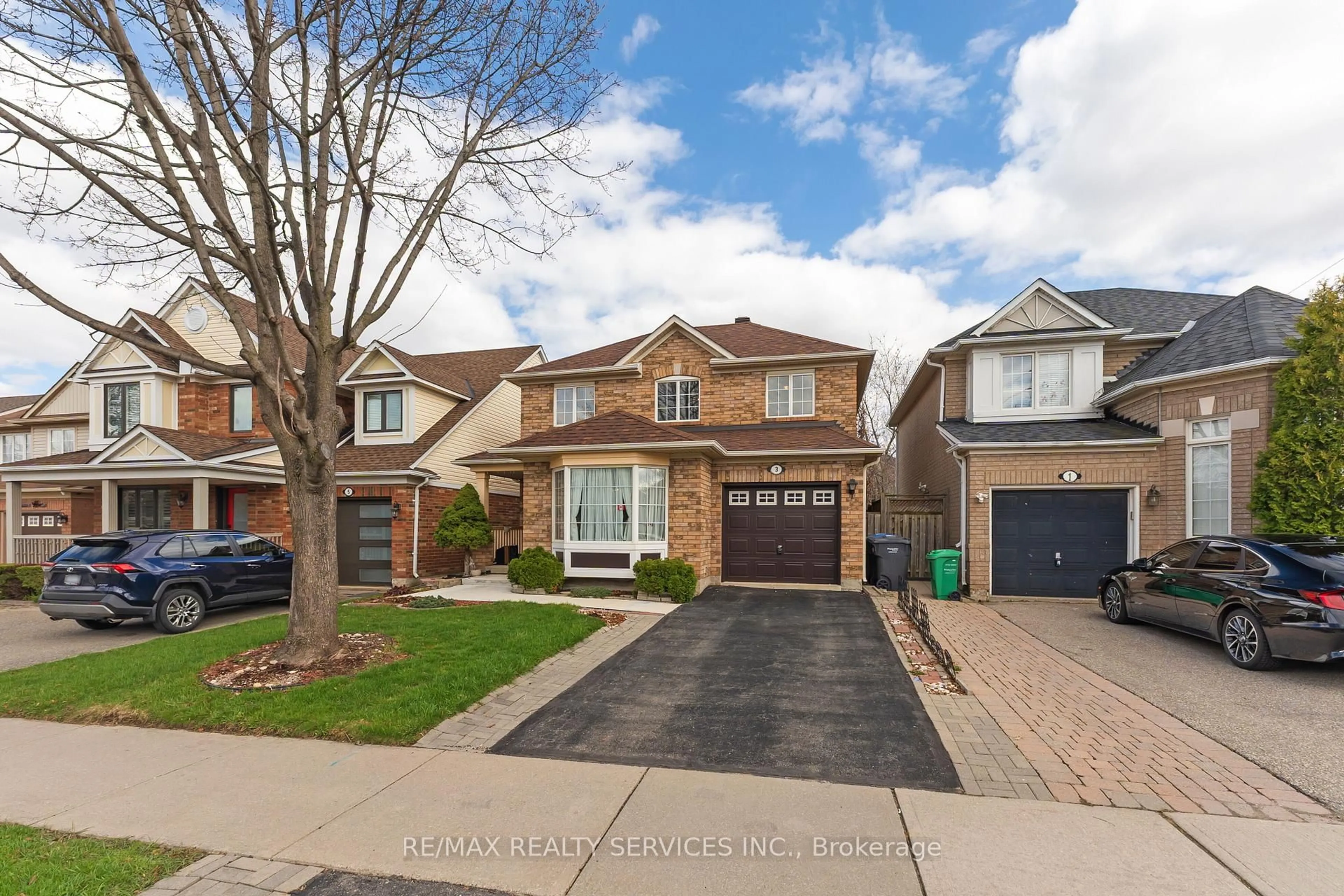 Home with brick exterior material, street for 3 Springhurst Ave, Brampton Ontario L7A 1P6