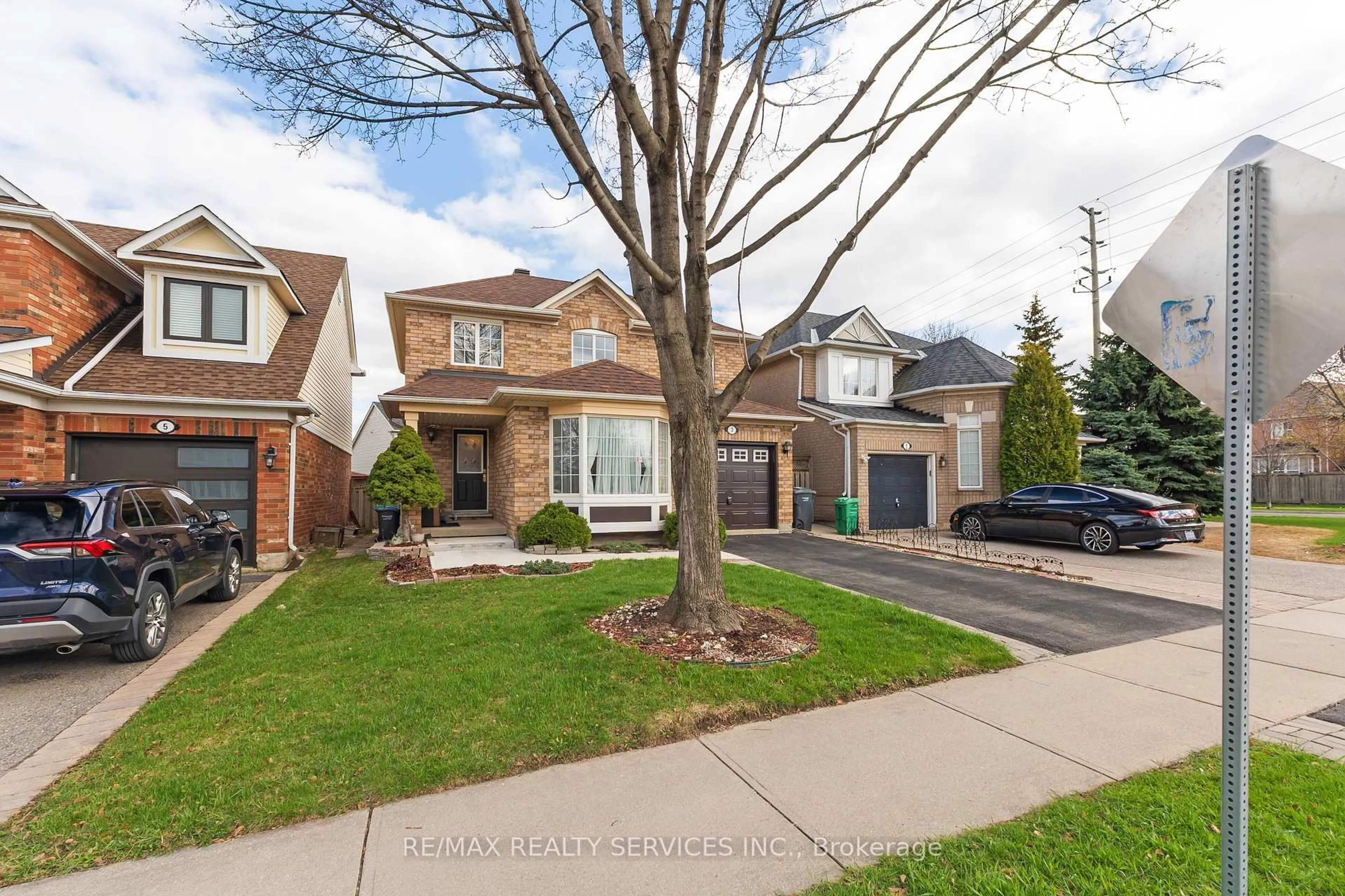 Home with brick exterior material, street for 3 Springhurst Ave, Brampton Ontario L7A 1P6