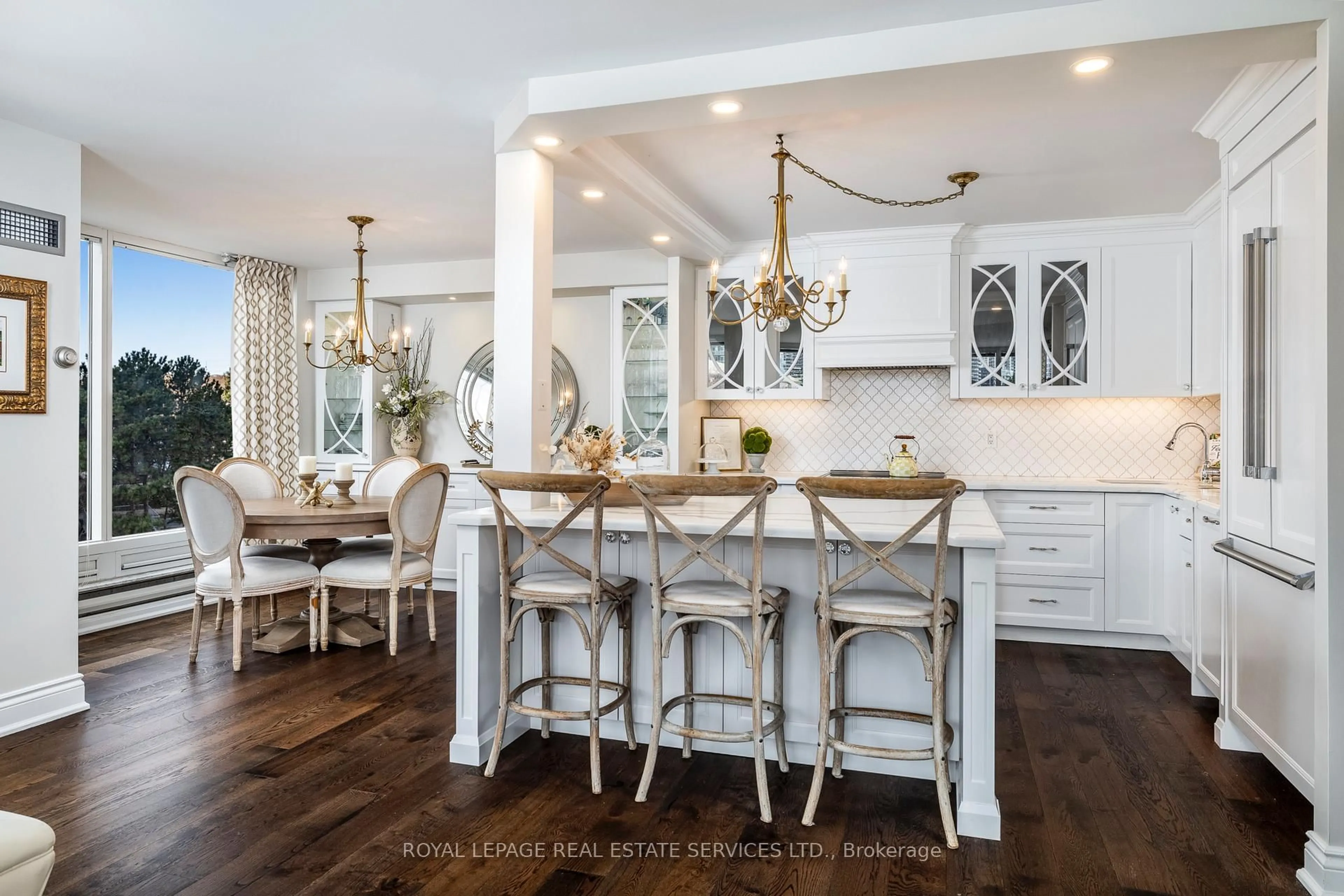 Open concept kitchen, unknown for 1 Palace Pier Crt #309, Toronto Ontario M8V 3W9