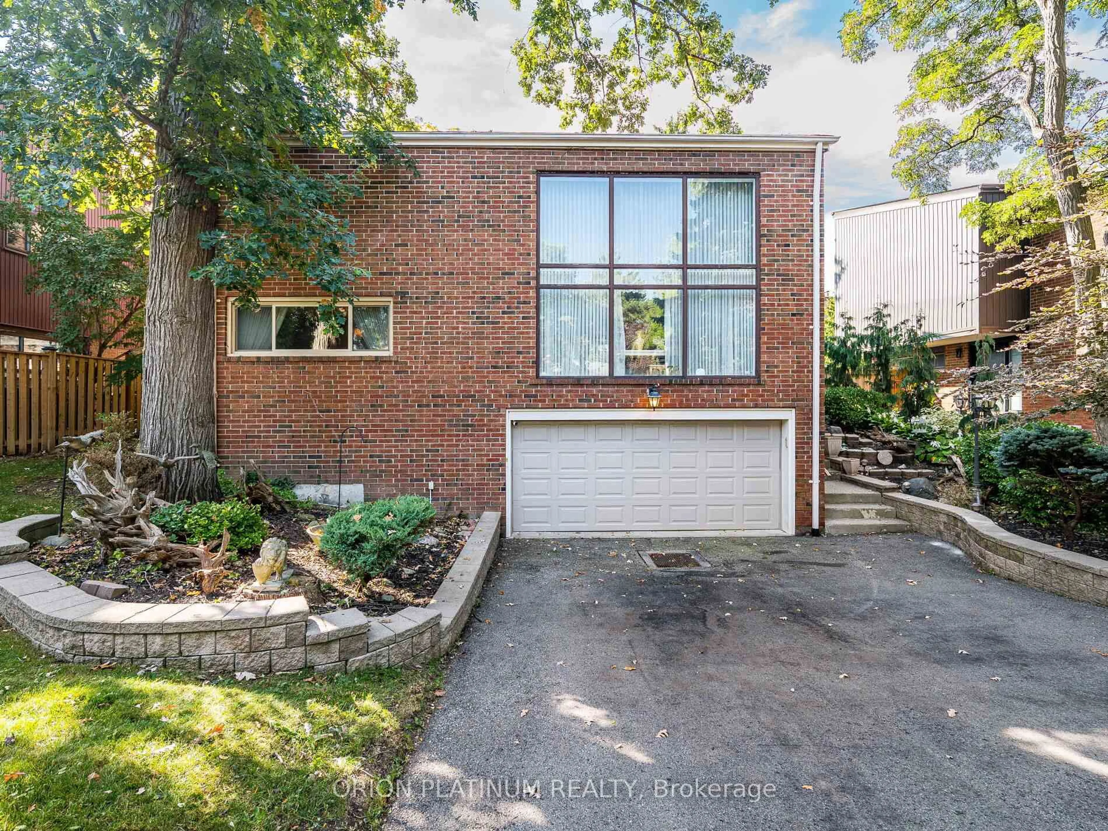 Home with brick exterior material, street for 3636 Pitch Pine Cres, Mississauga Ontario L5L 1P8