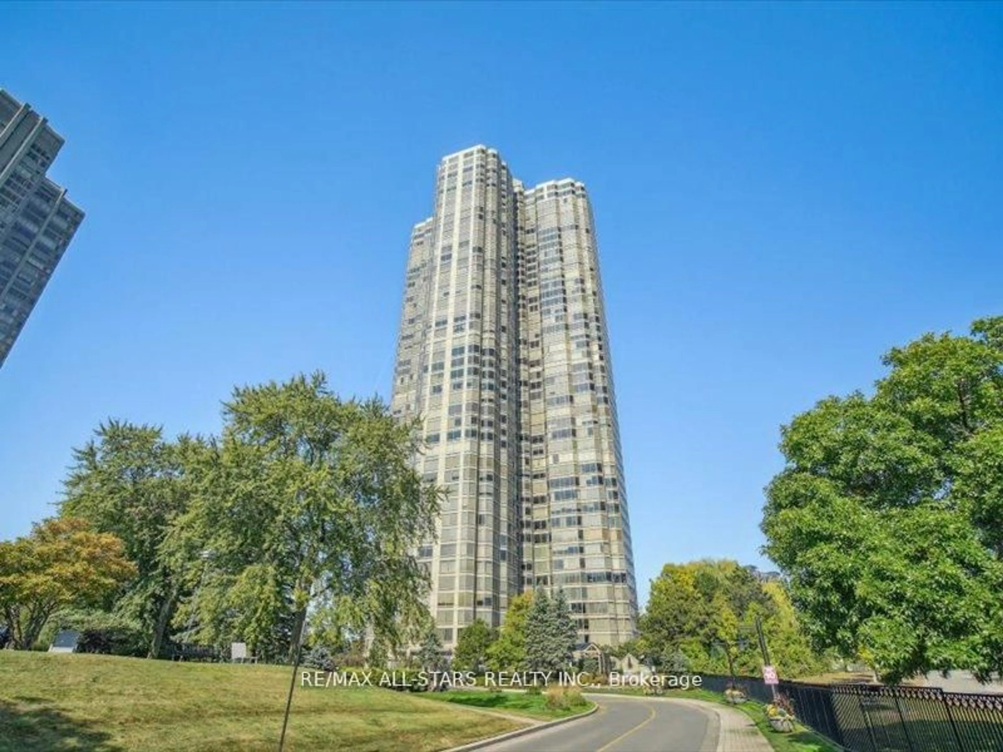 Unknown for 1 Palace Pier Crt #Ph 4507, Toronto Ontario M8V 3W9