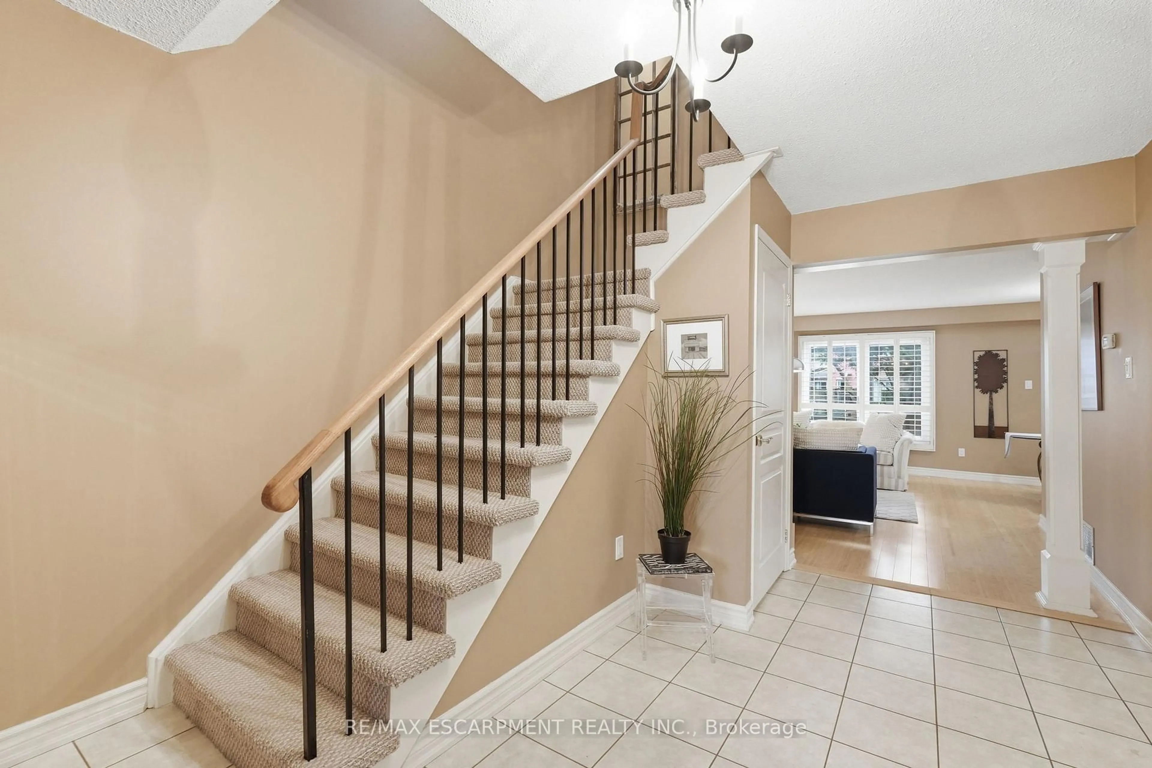 Unknown for 1228 Kirstie Crt #45, Oakville Ontario L6H 5C4