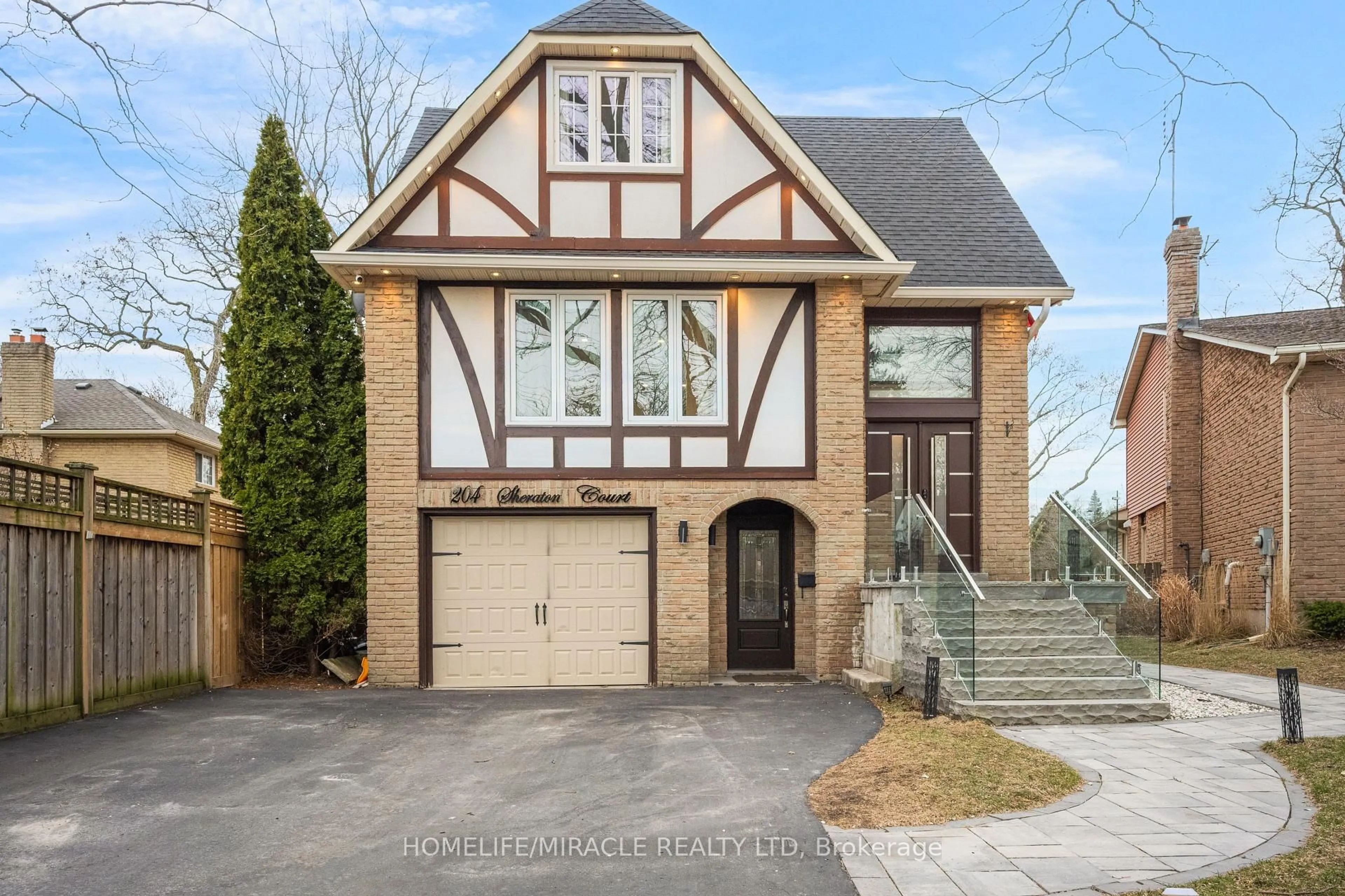 Home with brick exterior material, street for 204 Sheraton Crt, Oakville Ontario L6L 5N3