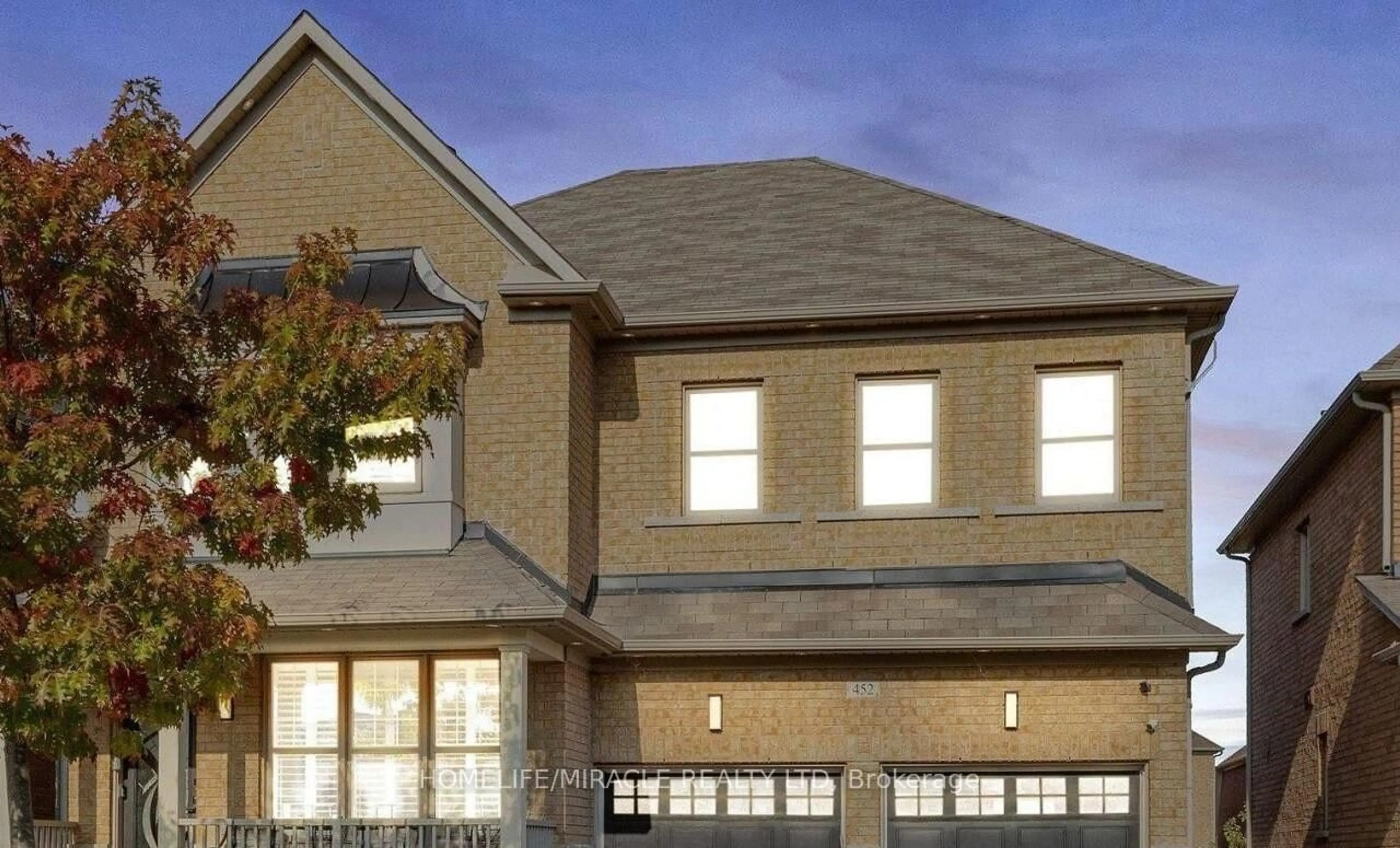 Home with vinyl exterior material, building for 452 Nairn Circ, Milton Ontario L9T 8A6