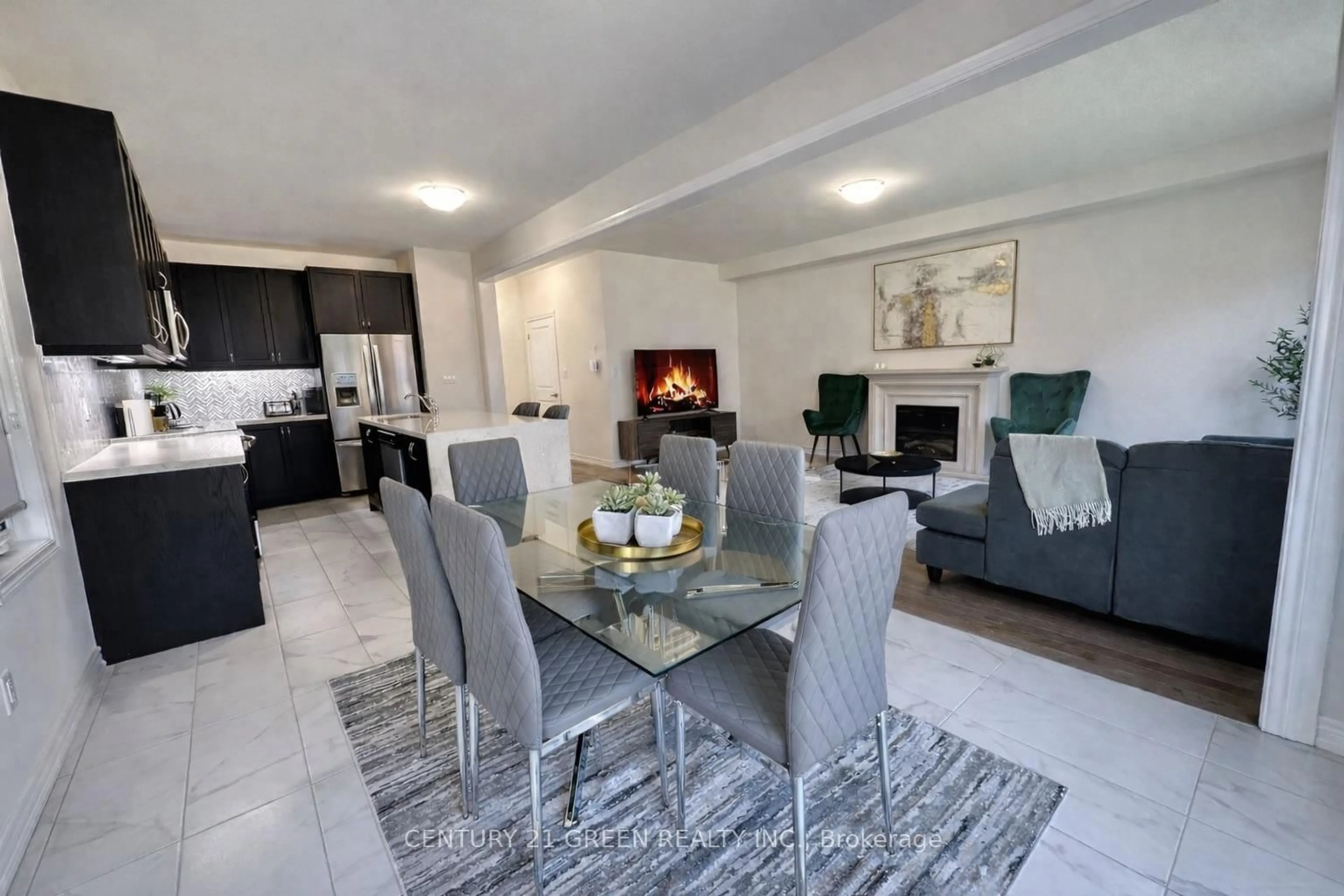 Living room with furniture, unknown for 39 Action Dr, Brampton Ontario L7A 5B2