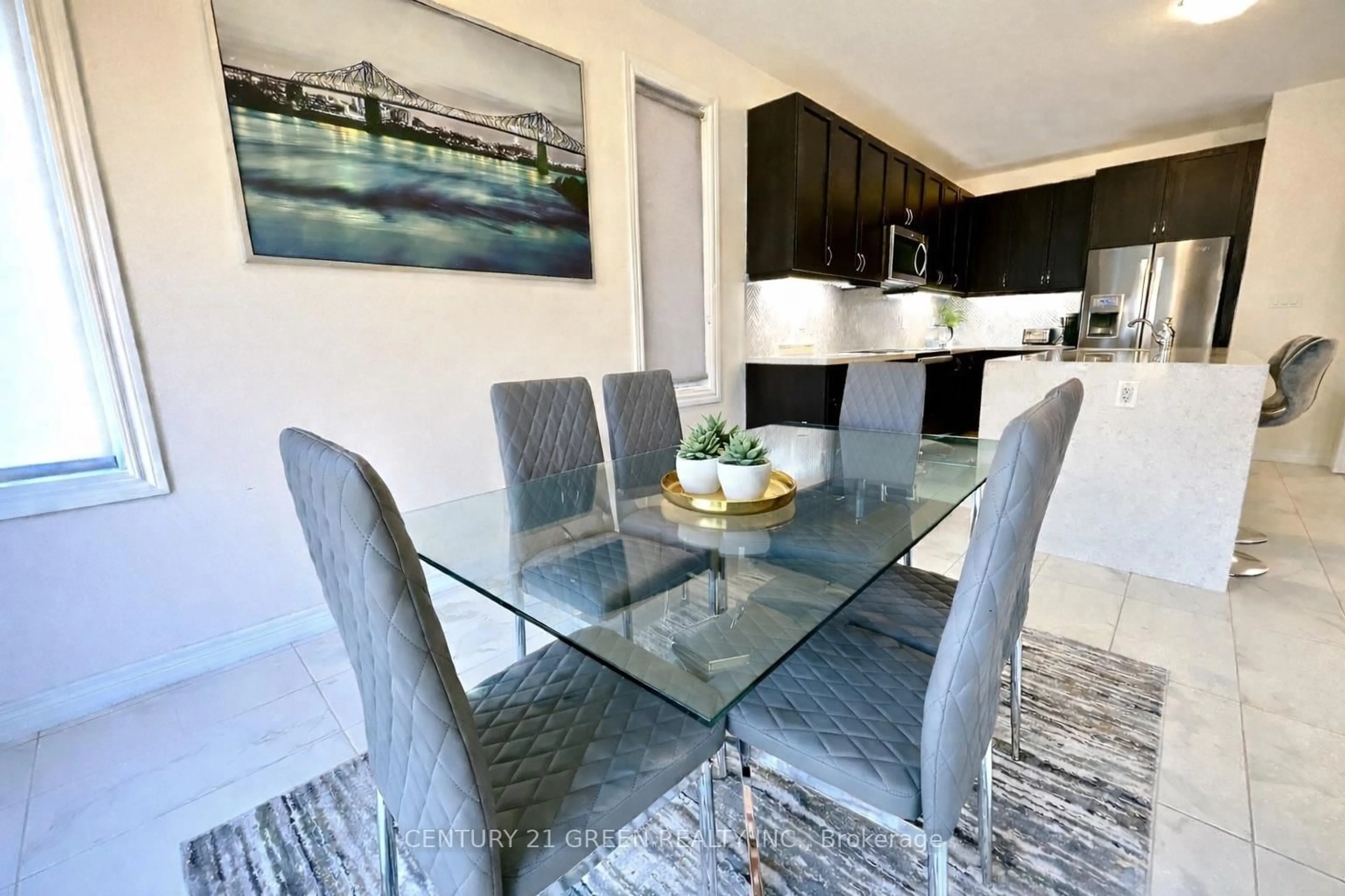 Dining room, unknown for 39 Action Dr, Brampton Ontario L7A 5B2