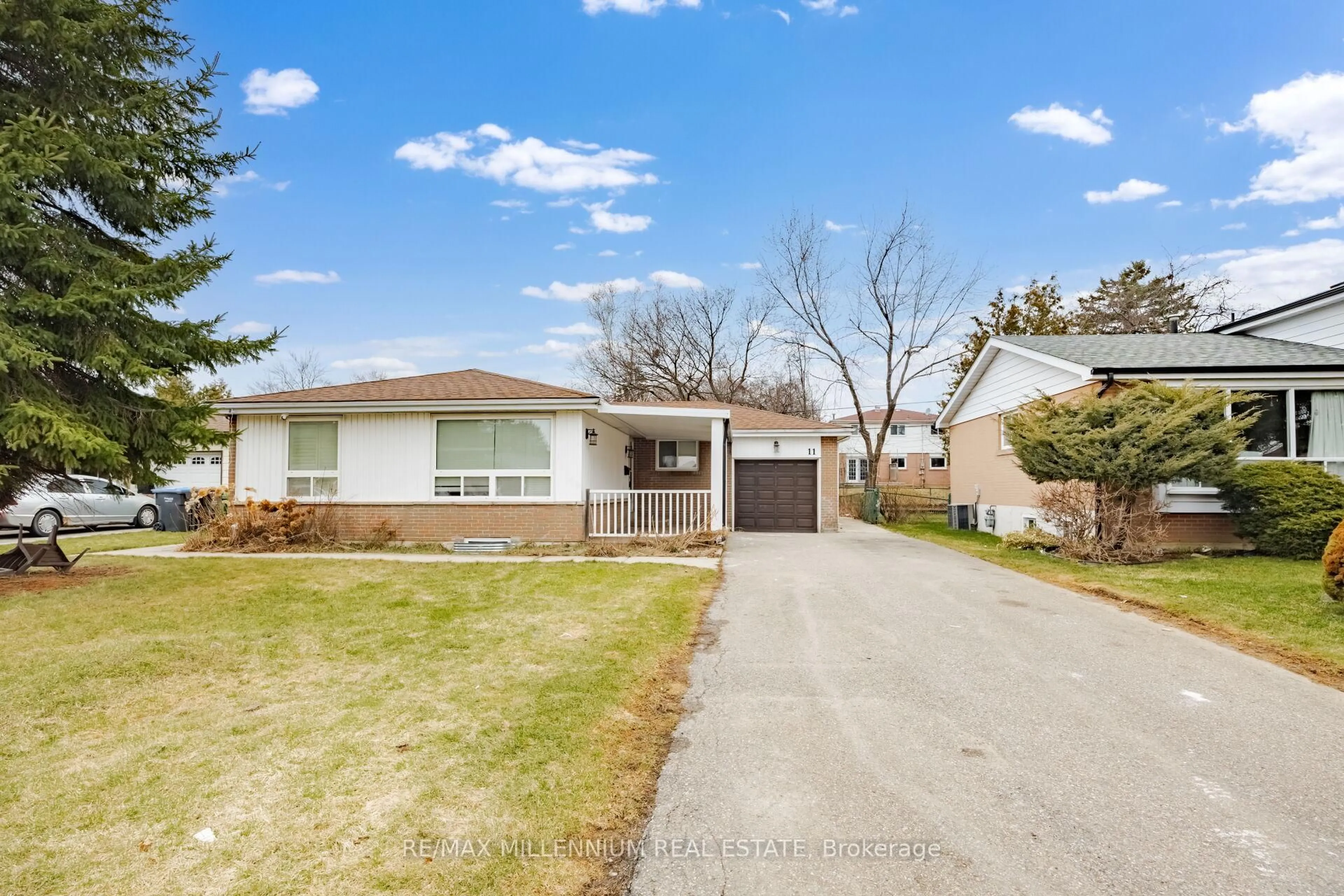 Home with brick exterior material, street for 11 Beechwood Cres, Brampton Ontario L6T 1X9