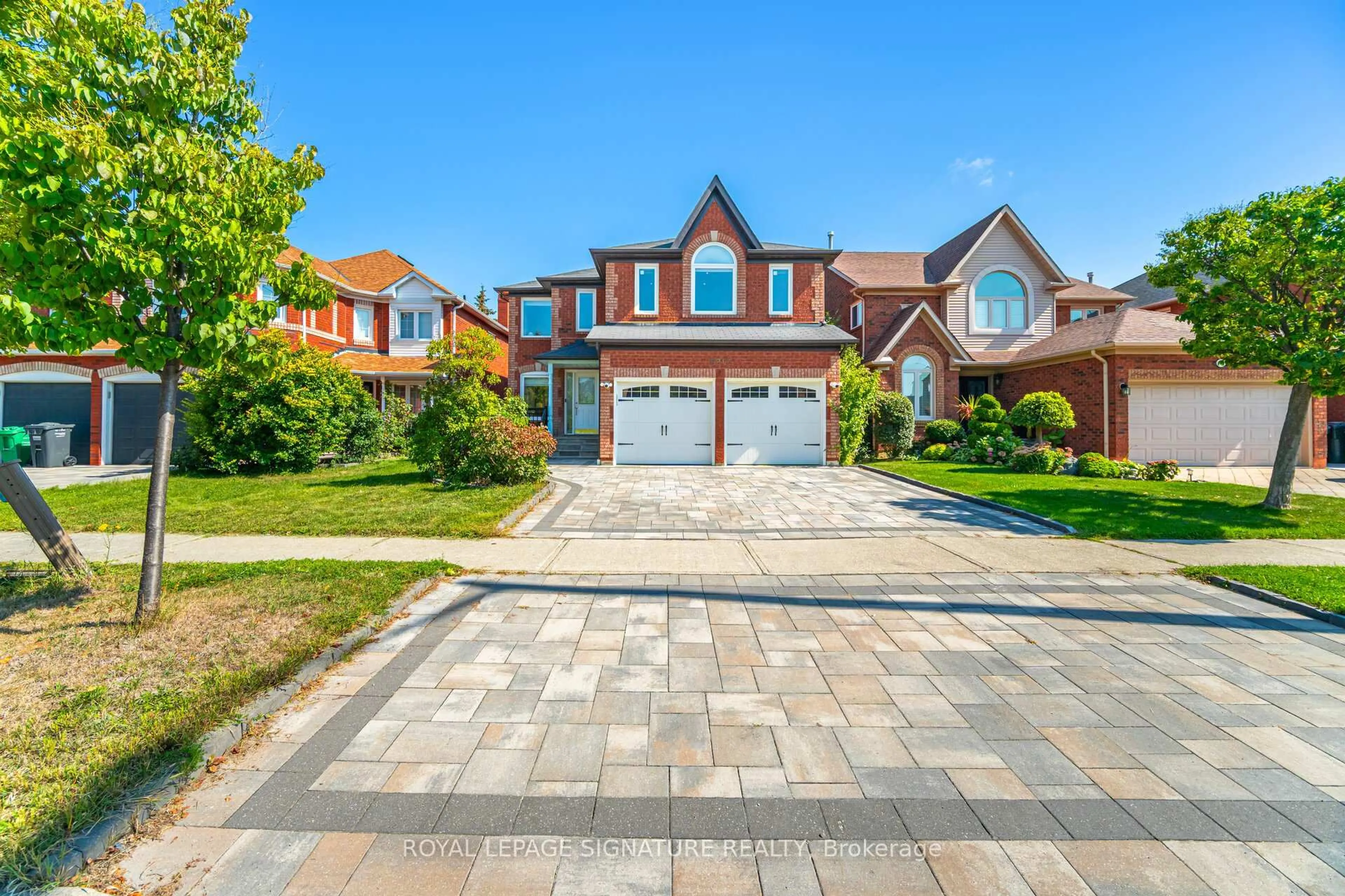 Home with brick exterior material, street for 5217 Fallingbrook Dr, Mississauga Ontario L5V 1N7