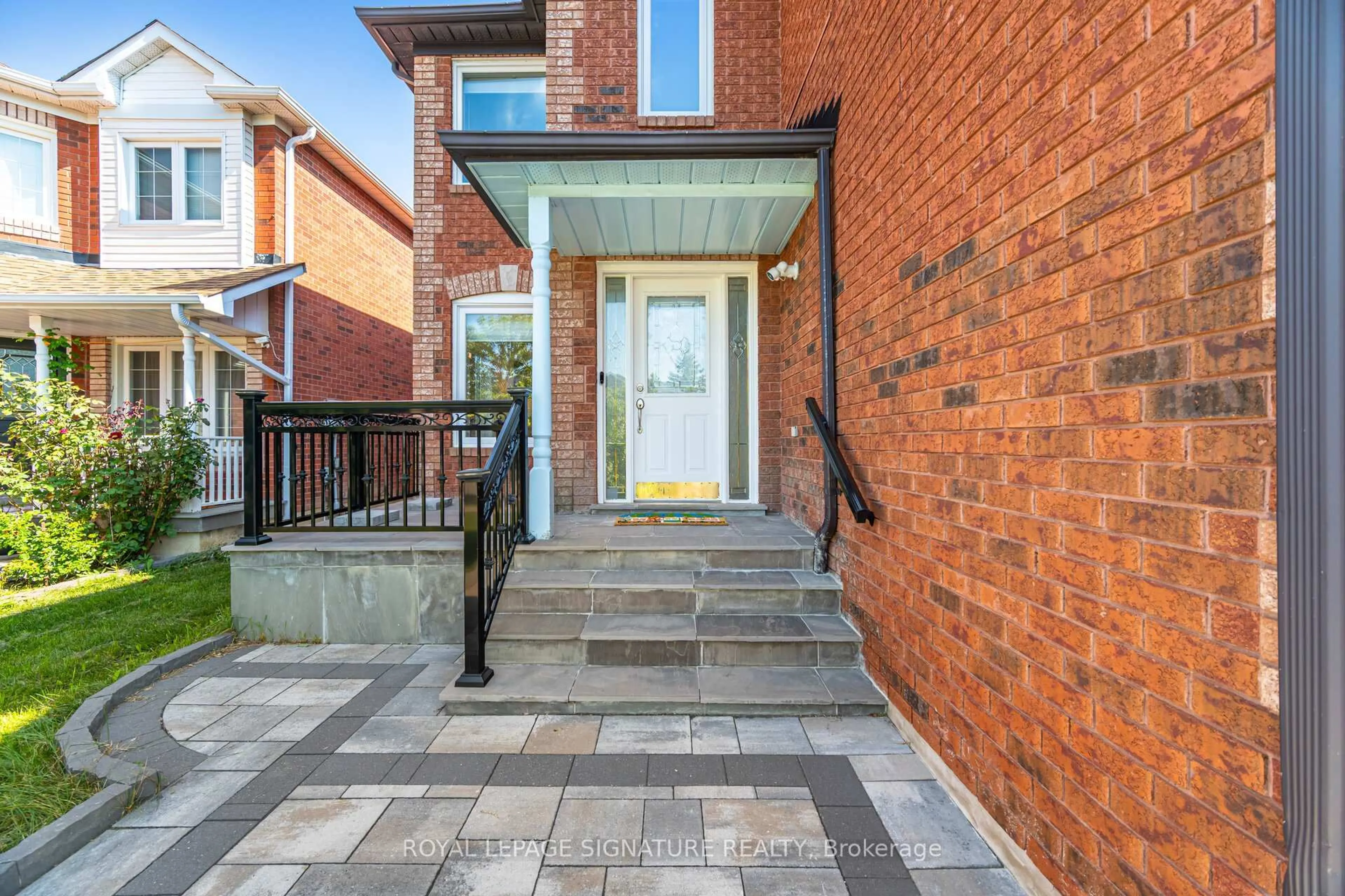 Home with brick exterior material, street for 5217 Fallingbrook Dr, Mississauga Ontario L5V 1N7