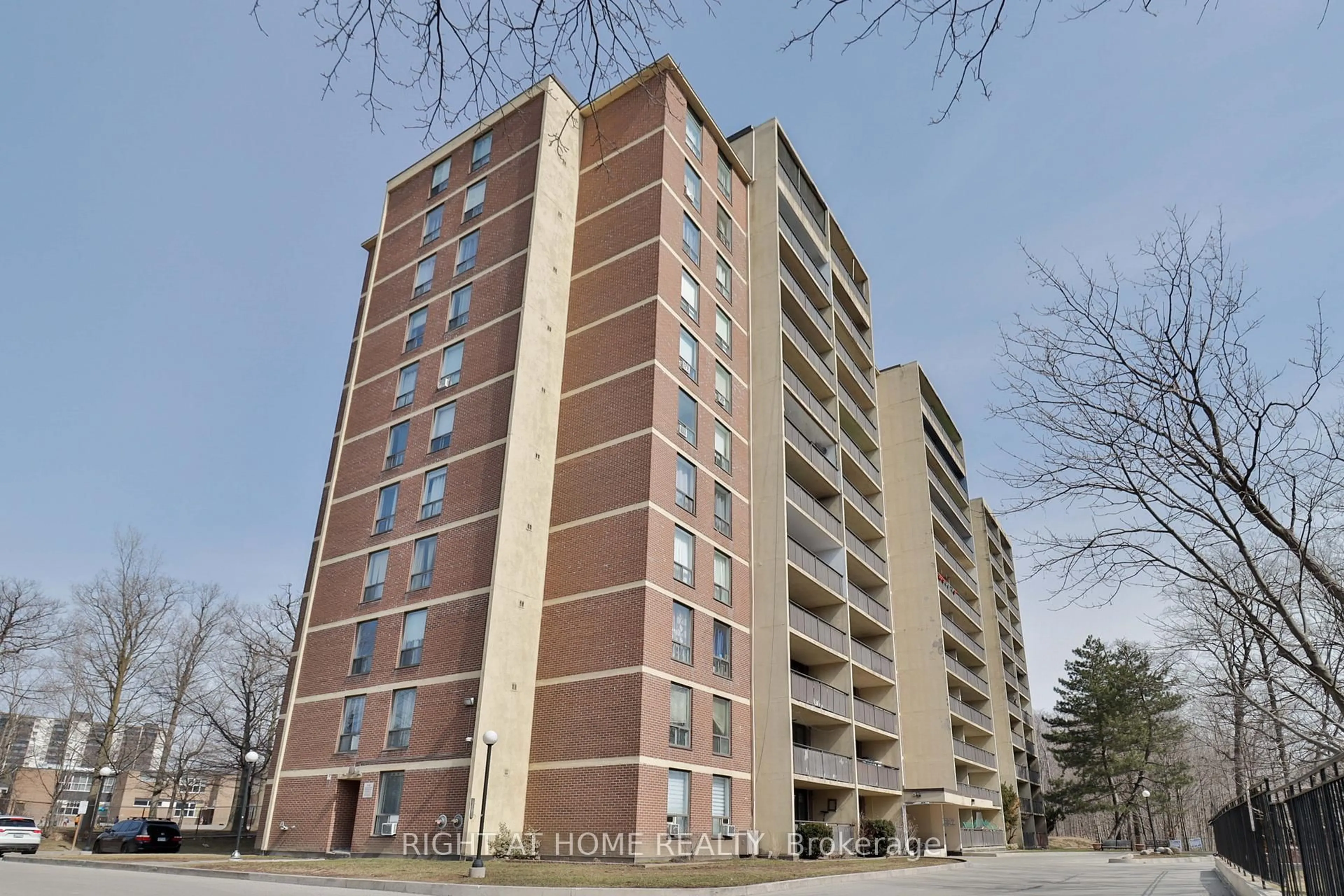 Unknown for 15 London Green Crt #509, Toronto Ontario M3N 1K4