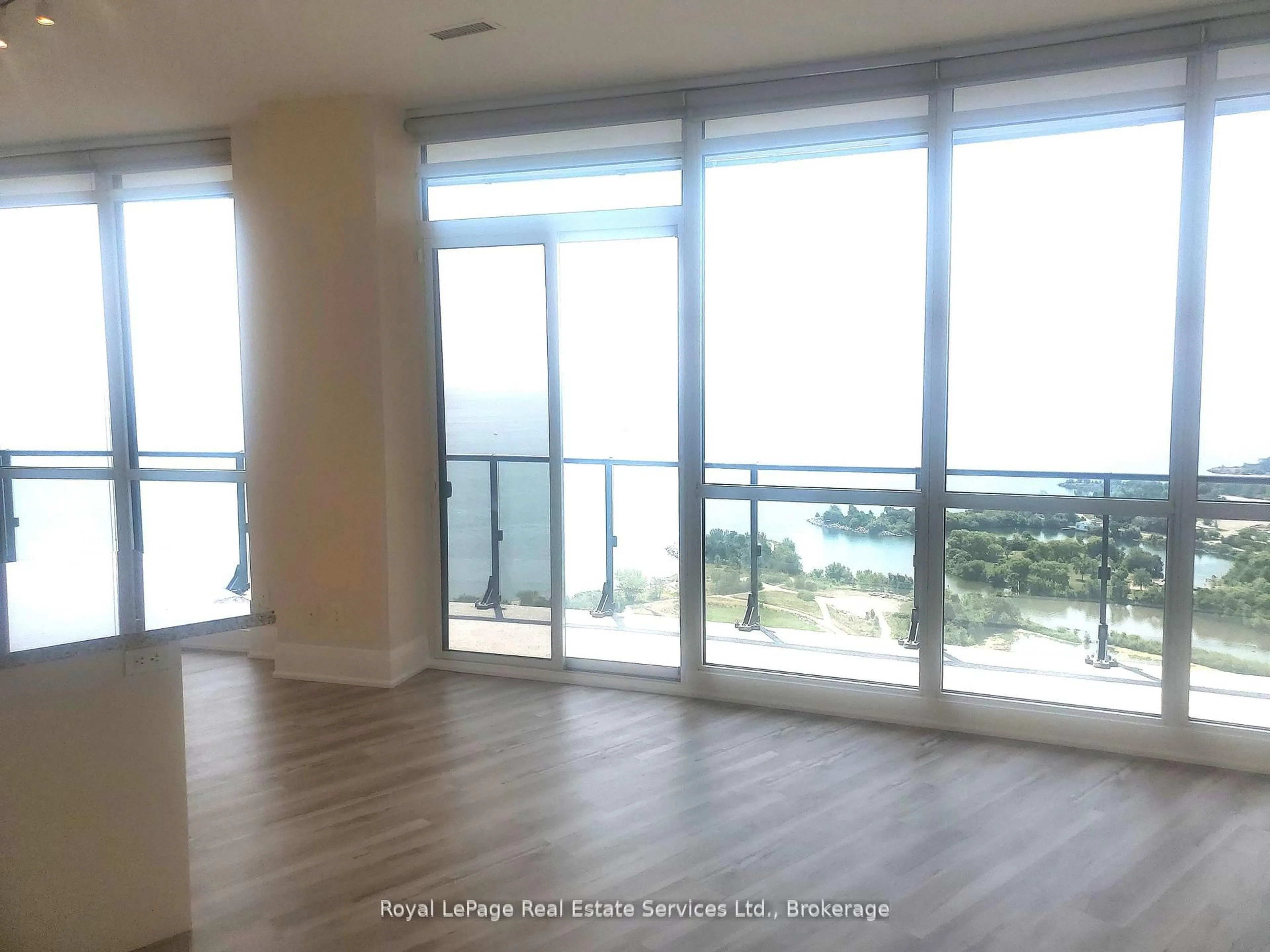 A pic of a room for 59 Annie Craig Dr #3702, Toronto Ontario M8V 0C4