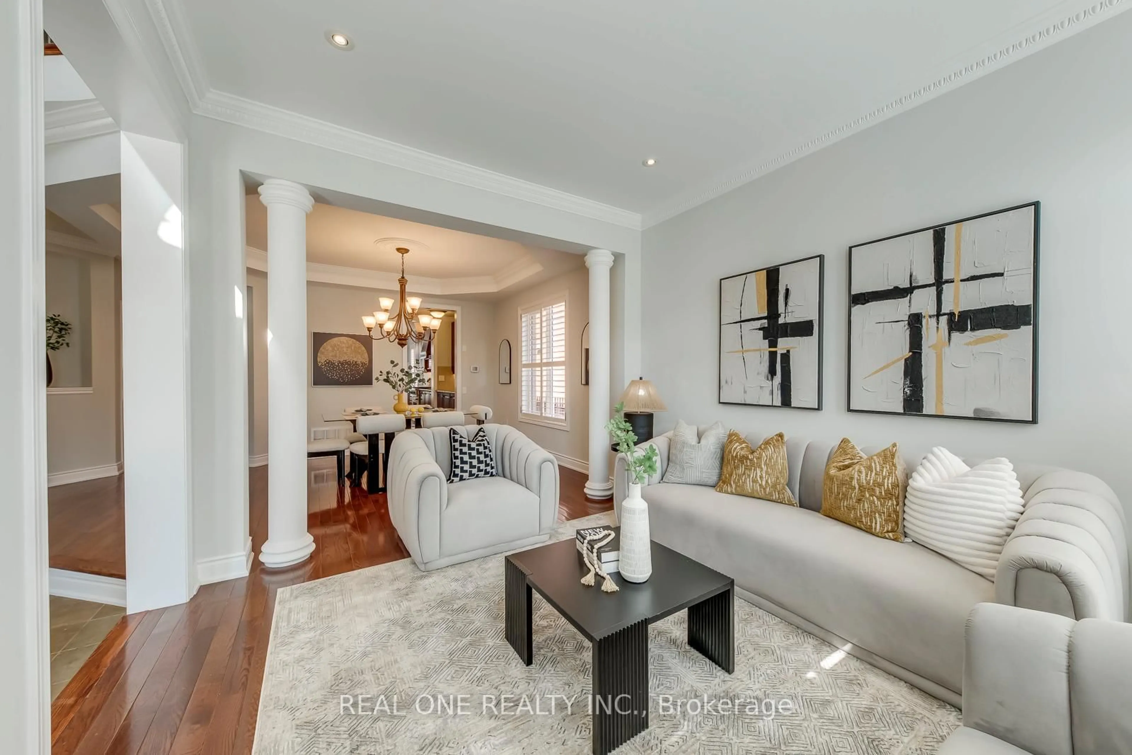 Living room with furniture, unknown for 96 Spring Azure Cres, Oakville Ontario L6L 6V8