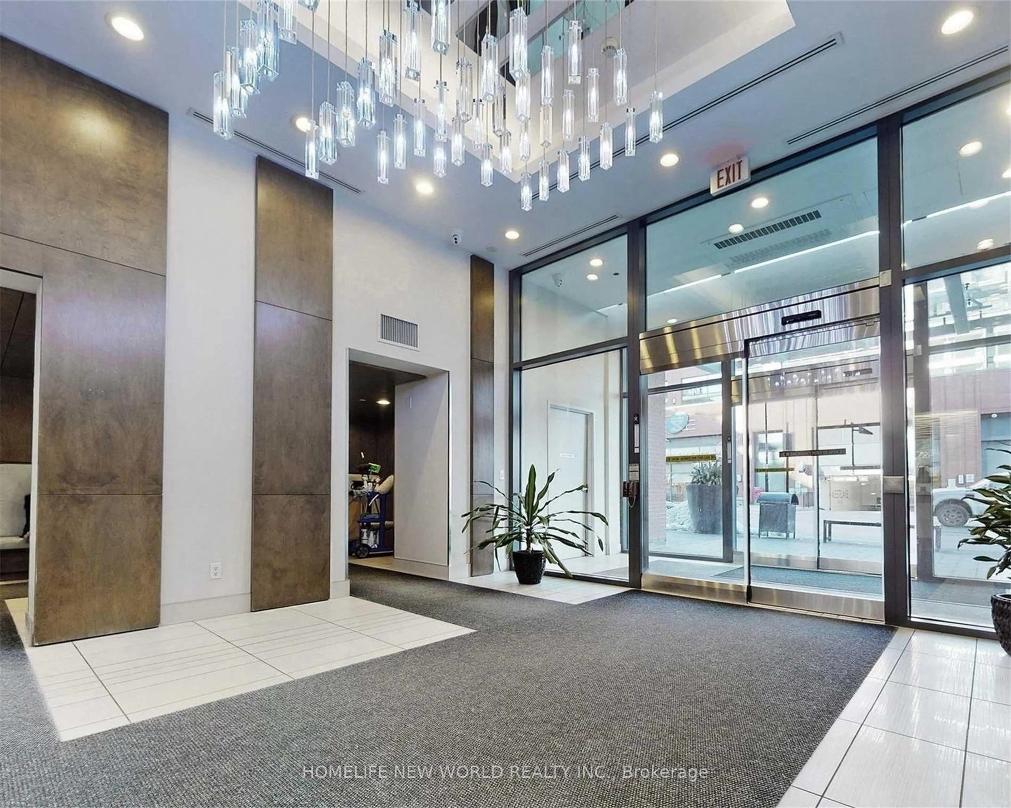 Indoor foyer for 2212 Lake Shore Blvd #2005, Toronto Ontario M8V 1A4