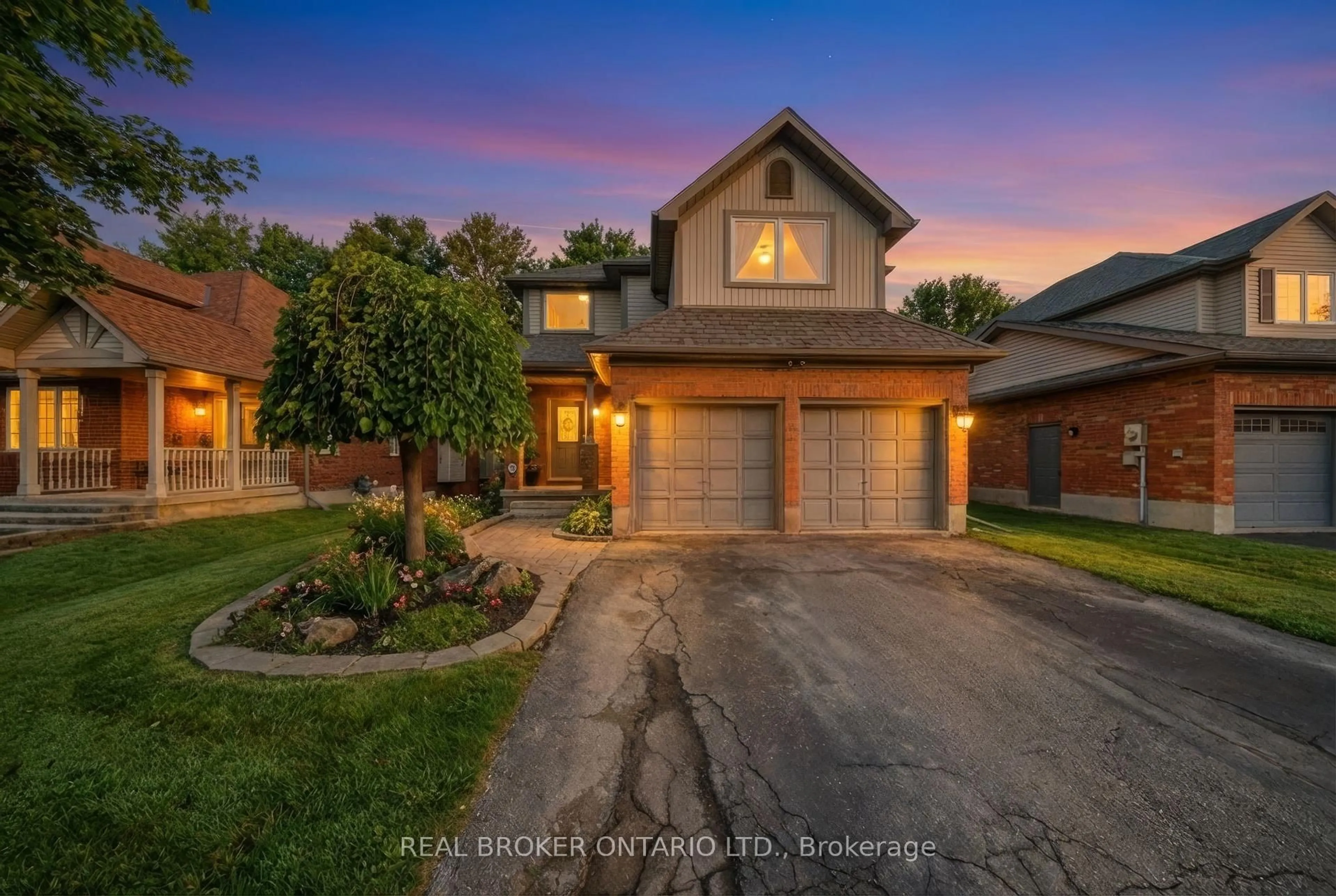 Home with brick exterior material, street for 29 Alder St, Orangeville Ontario L9W 5A5