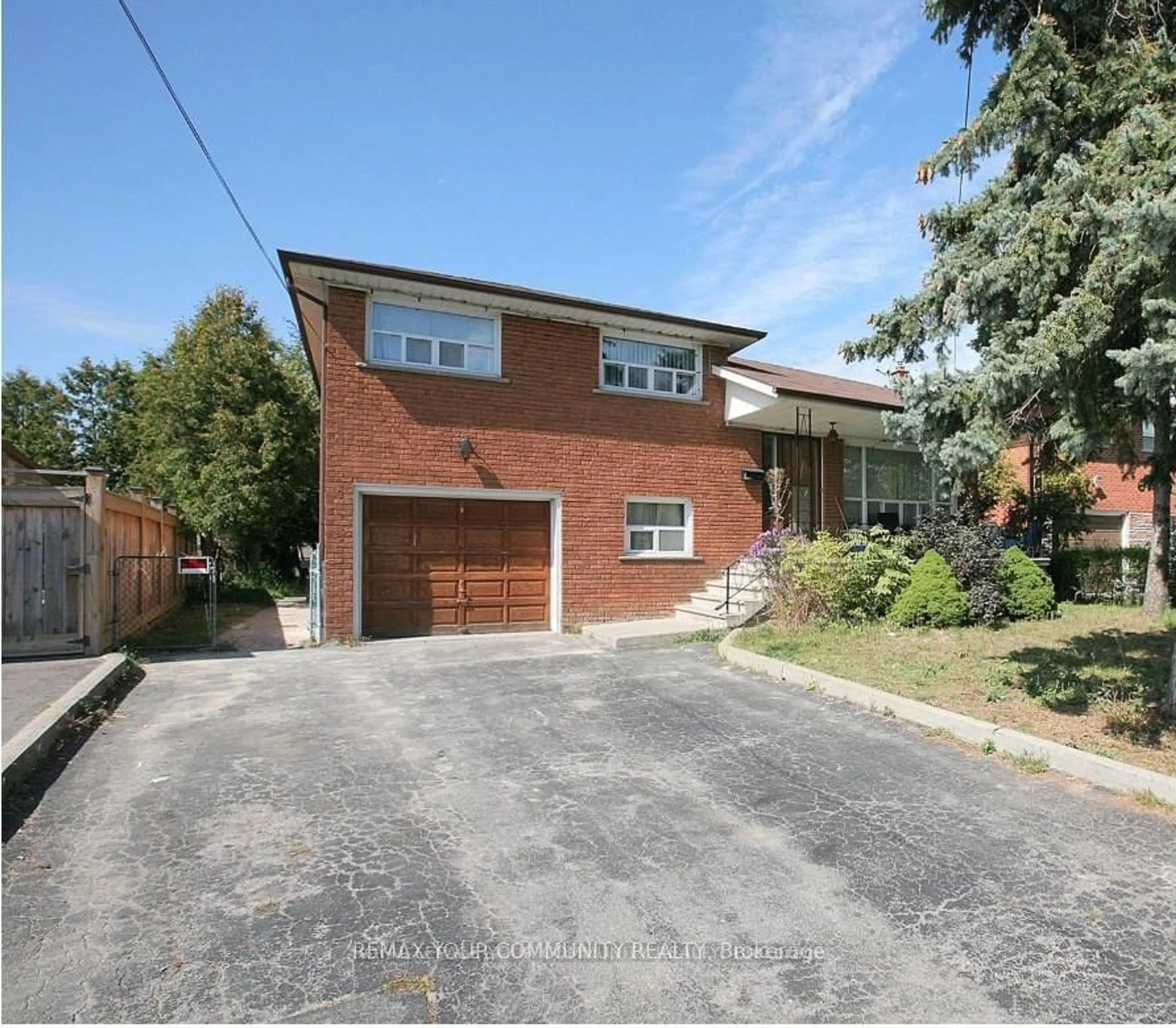 Home with brick exterior material, street for 8 Stanwood Cres, Toronto Ontario M9M 1Z9