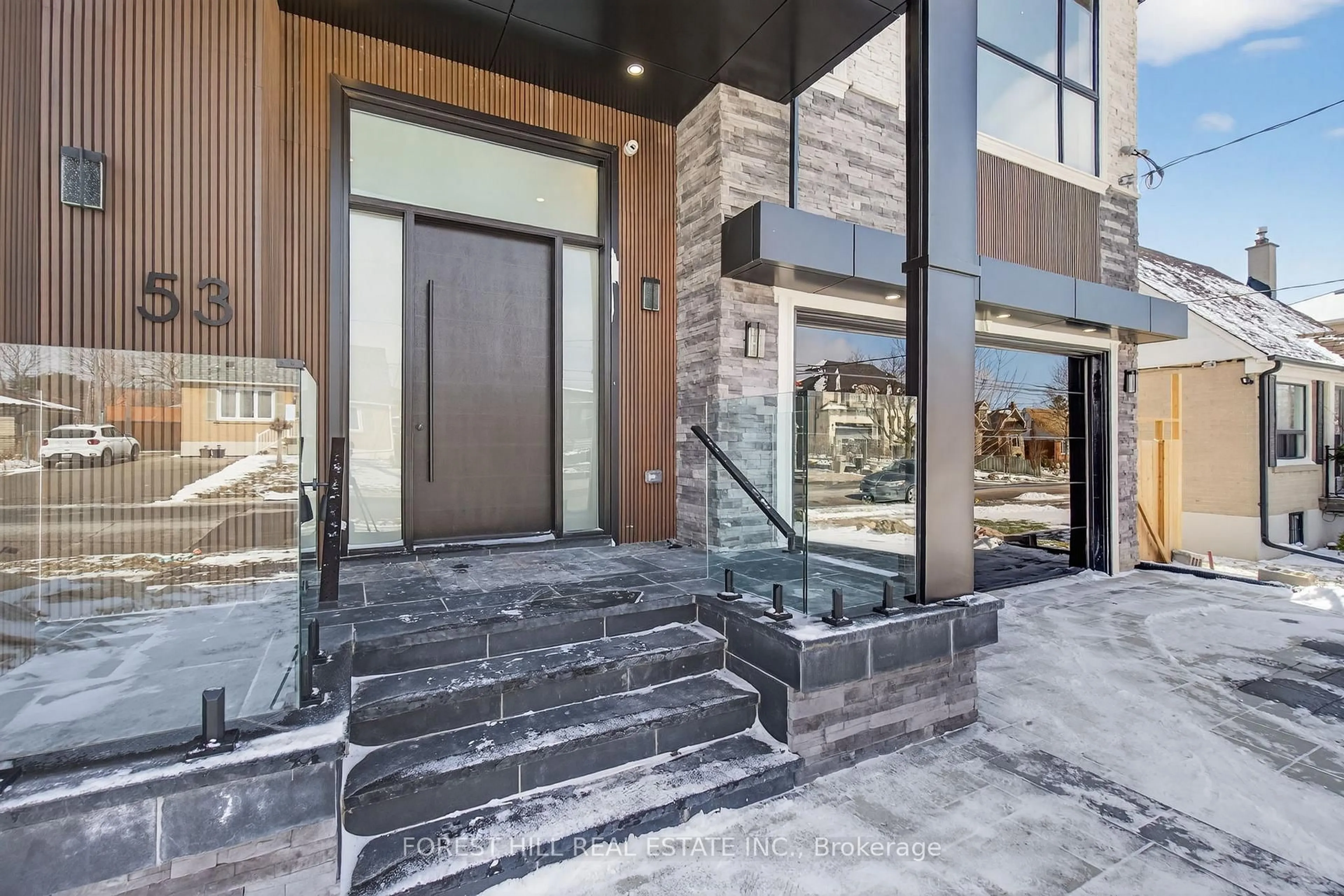 Unknown for 53 Celt Ave, Toronto Ontario M6A 1H2