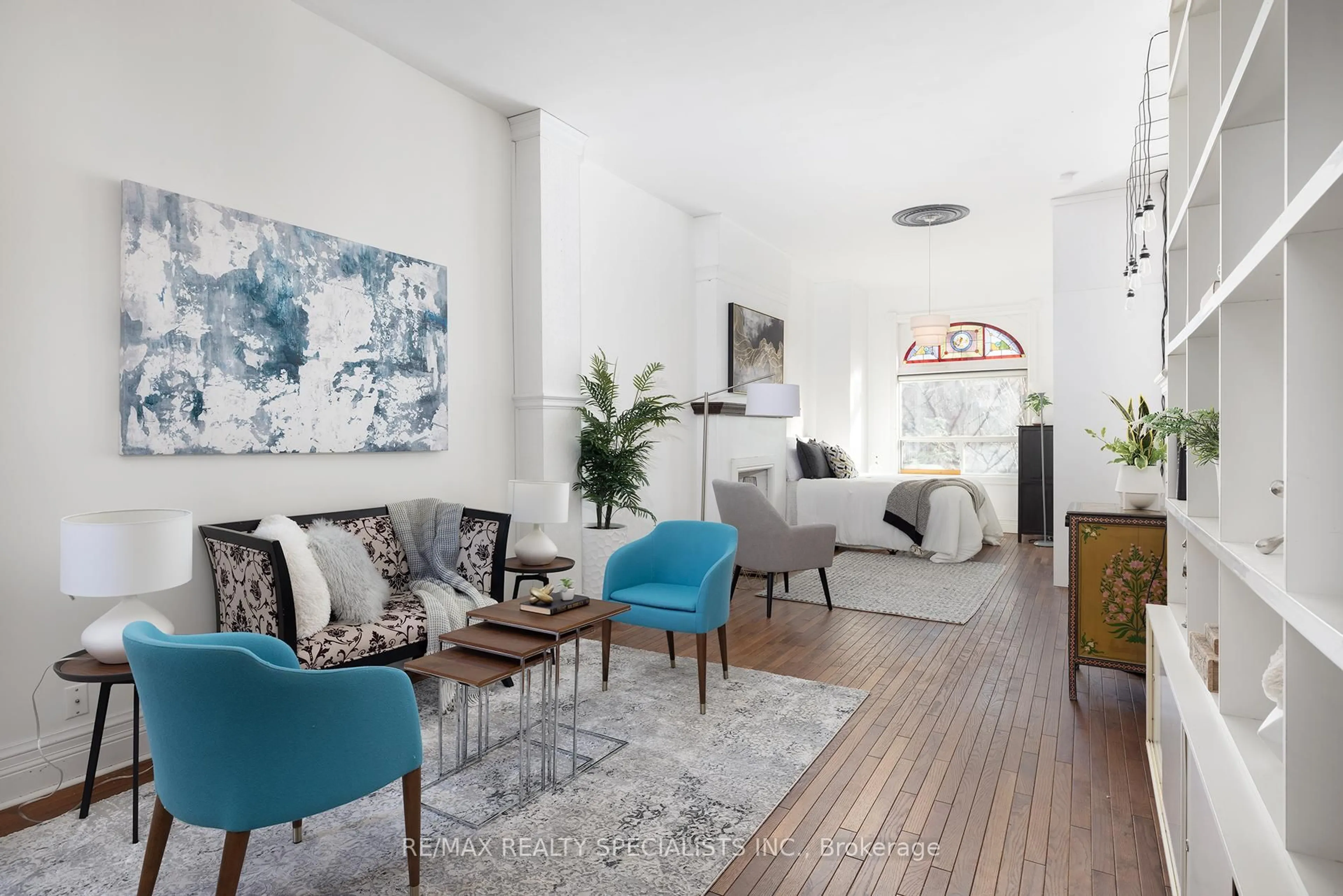 Living room with furniture, unknown for 48 Leopold St, Toronto Ontario M6K 1J9